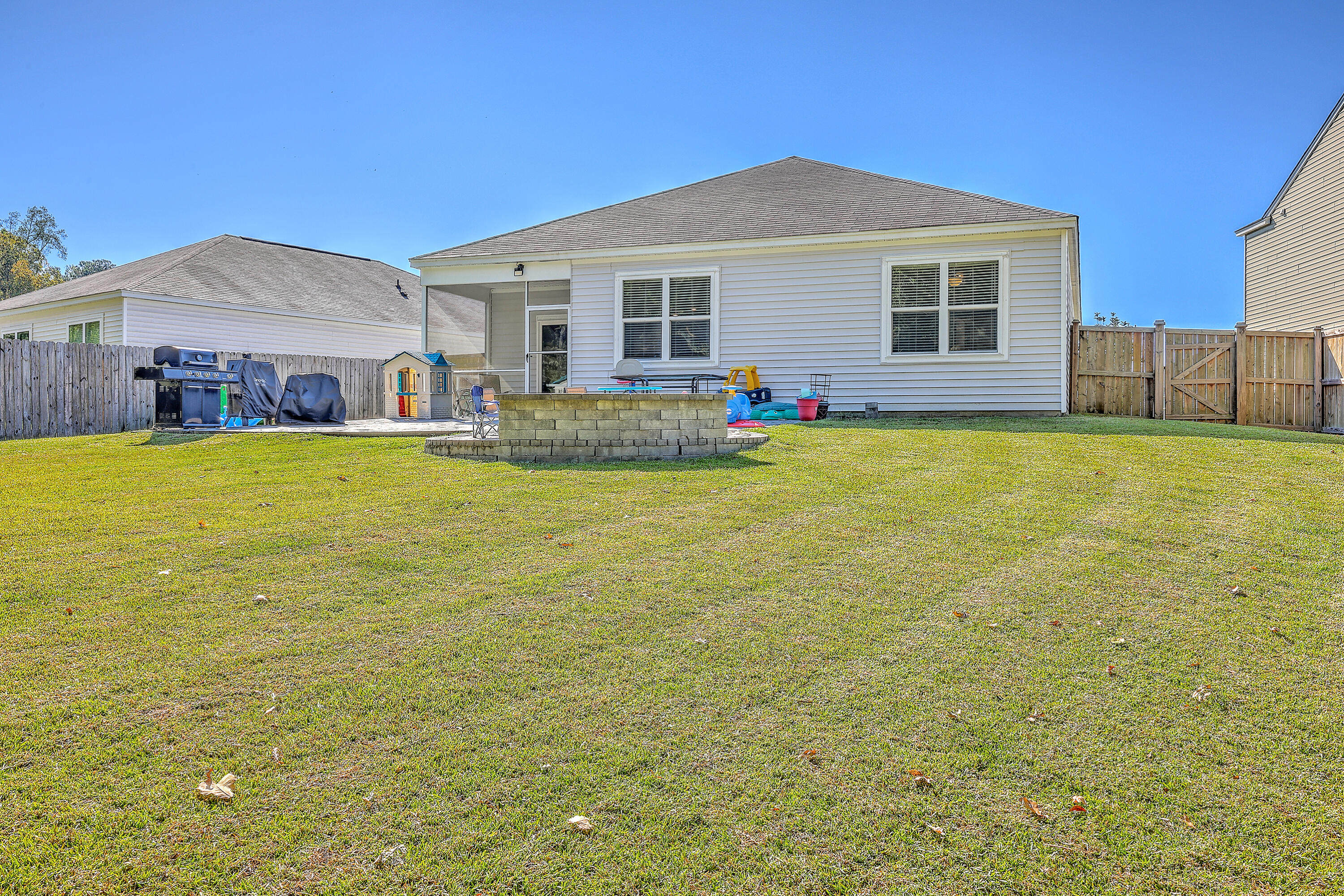 9662 Brandishing Road