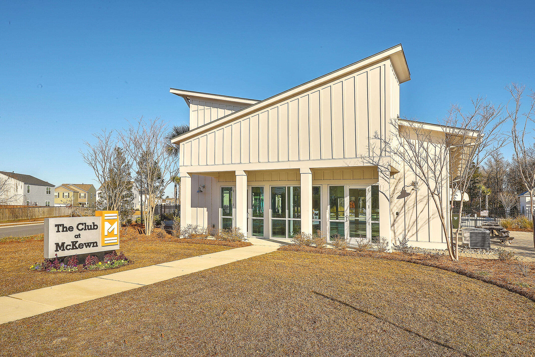 9662 Brandishing Road