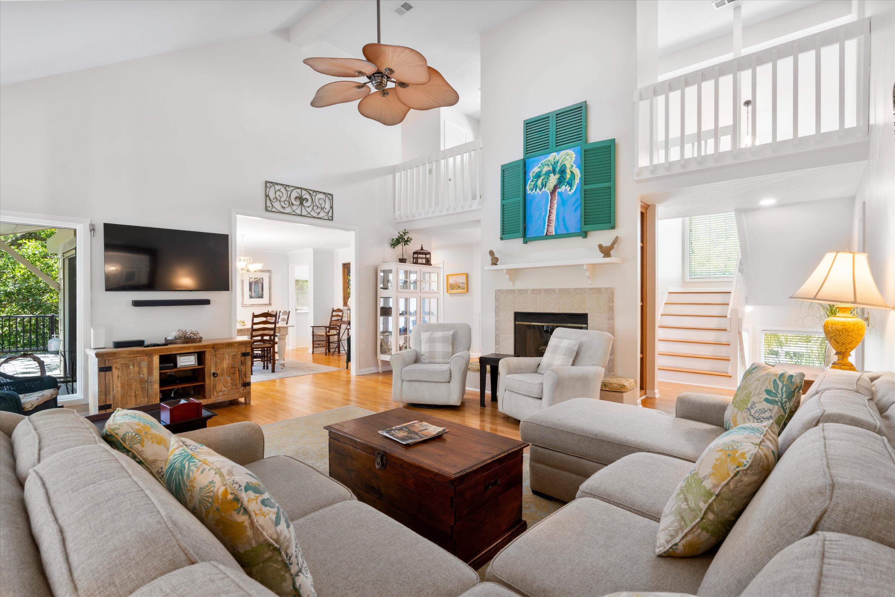 15 Dunecrest Lane 1/13 Share