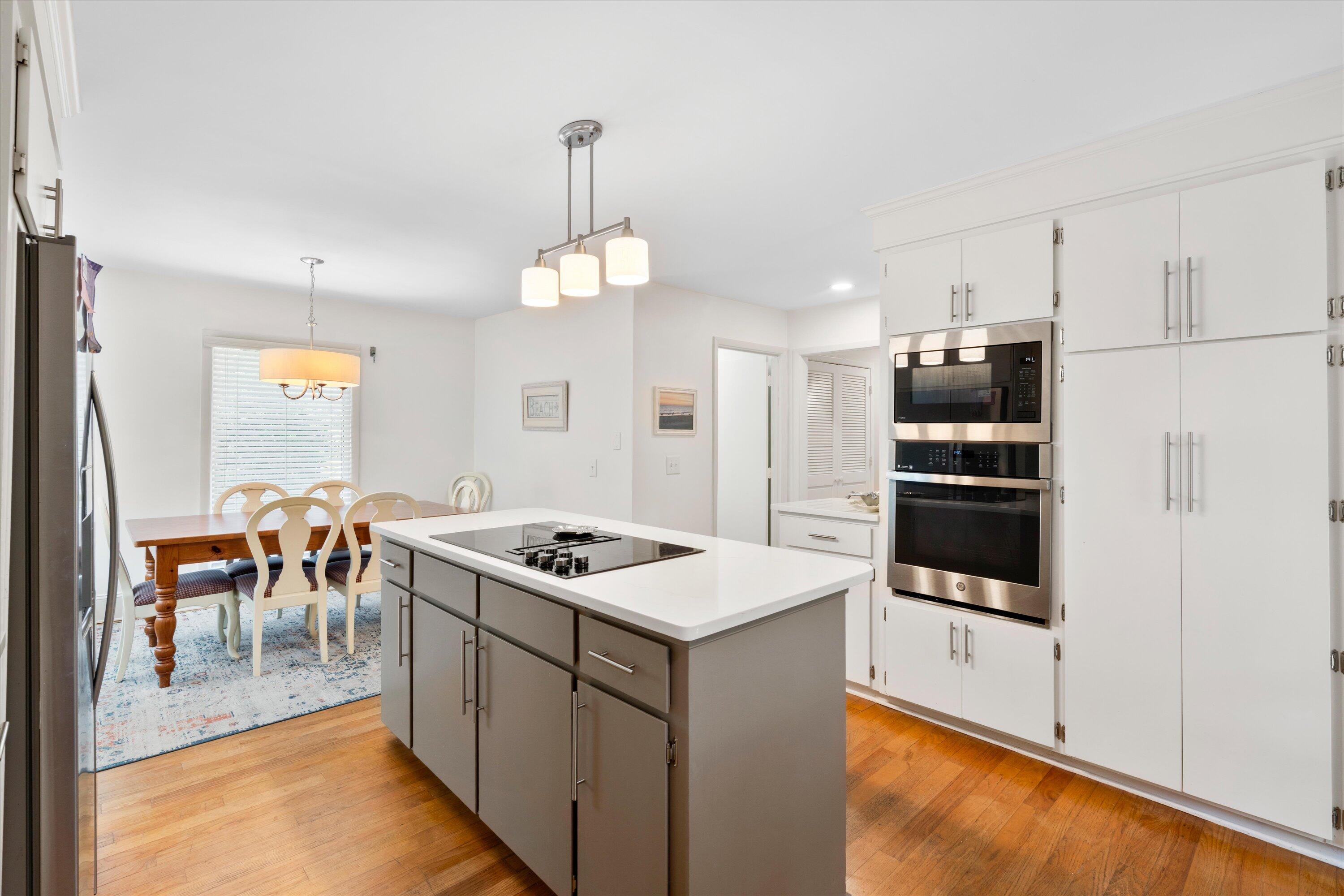 15 Dunecrest Lane 1/13 Share