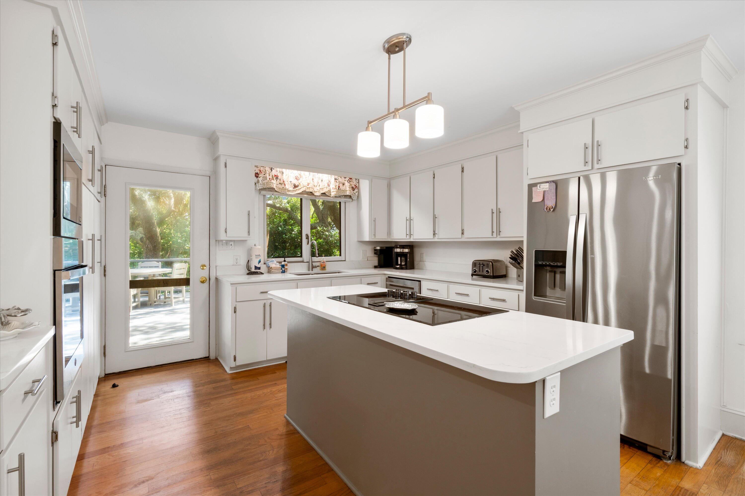 15 Dunecrest Lane 1/13 Share