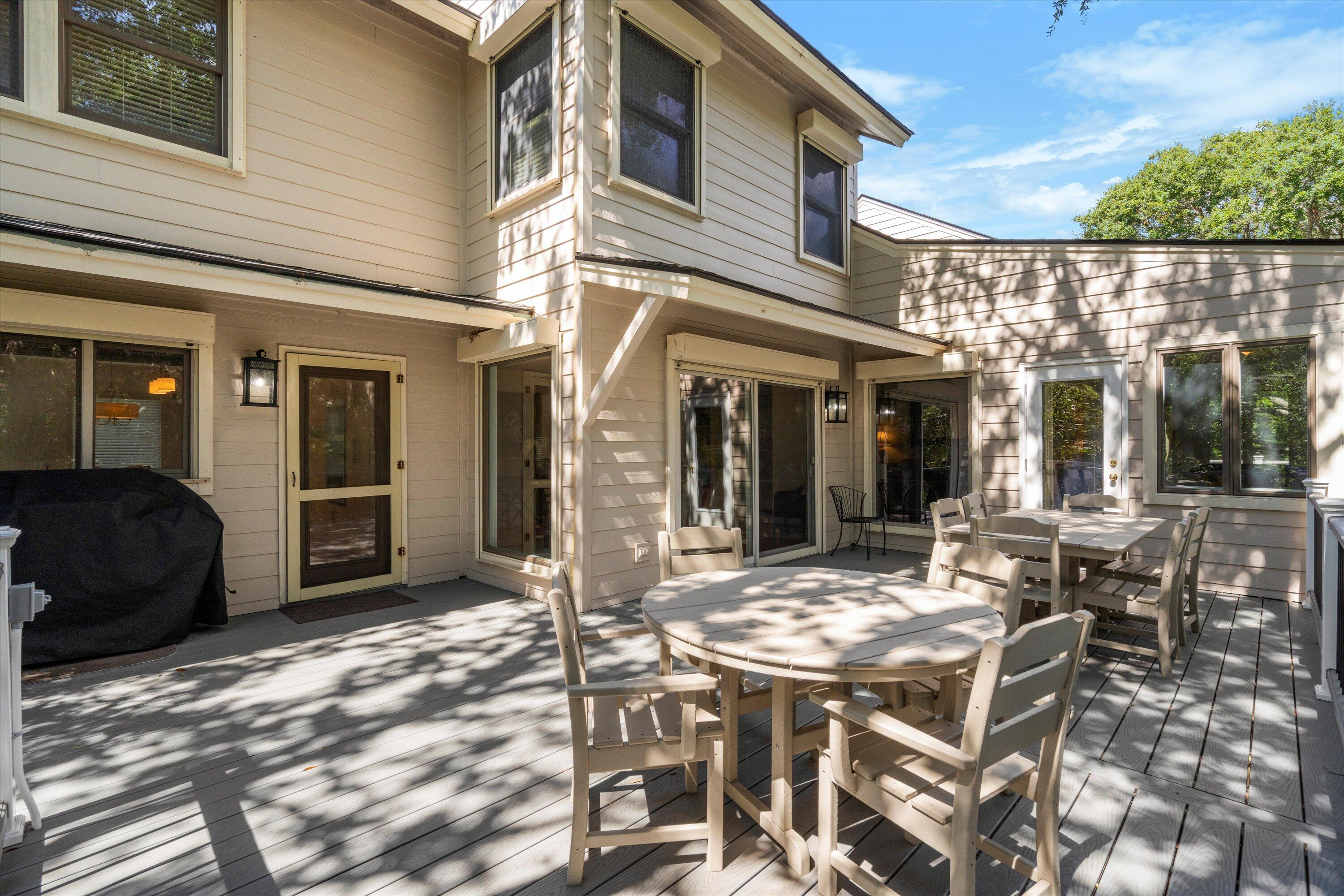 15 Dunecrest Lane 1/13 Share