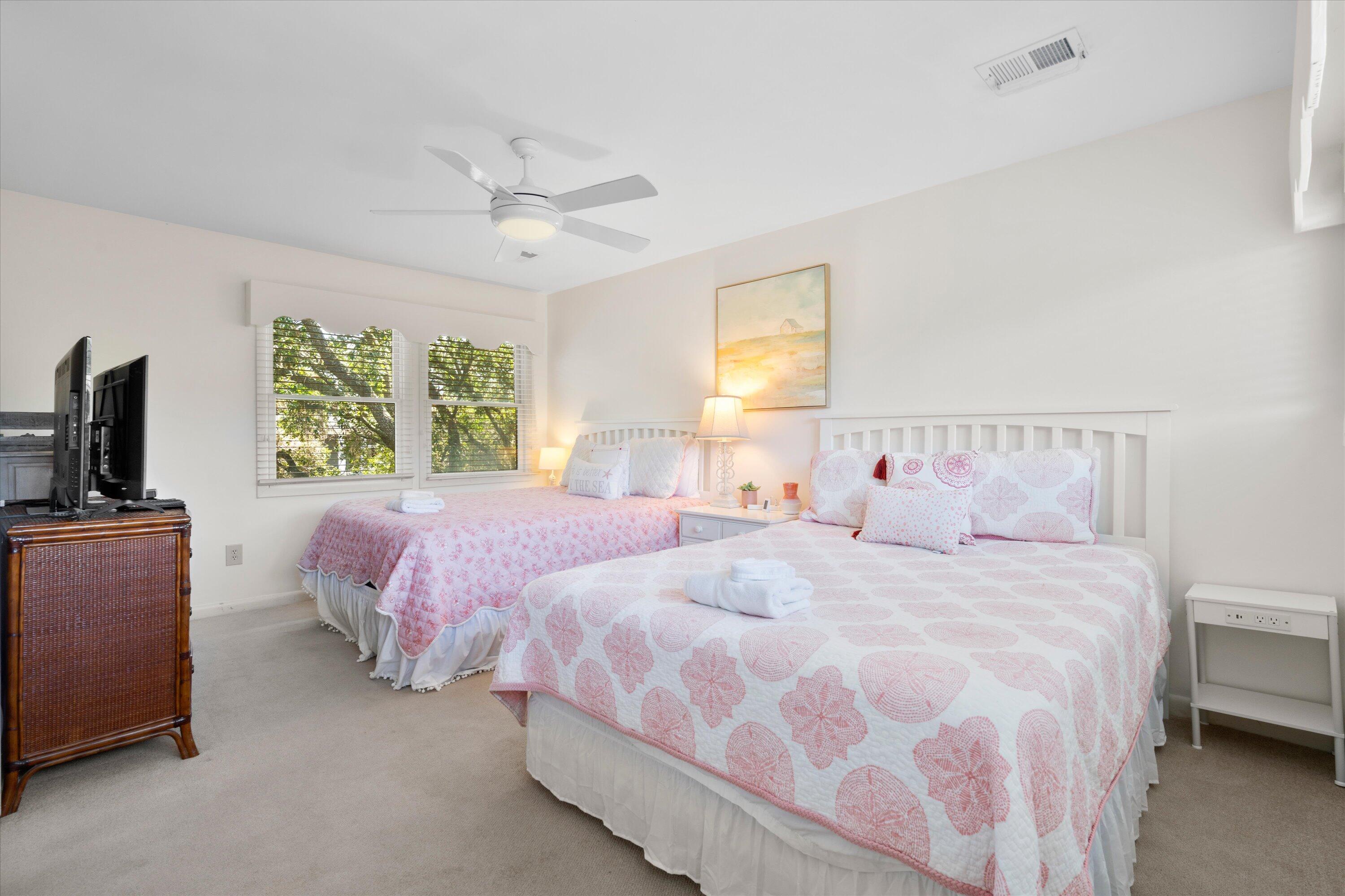 15 Dunecrest Lane 1/13 Share