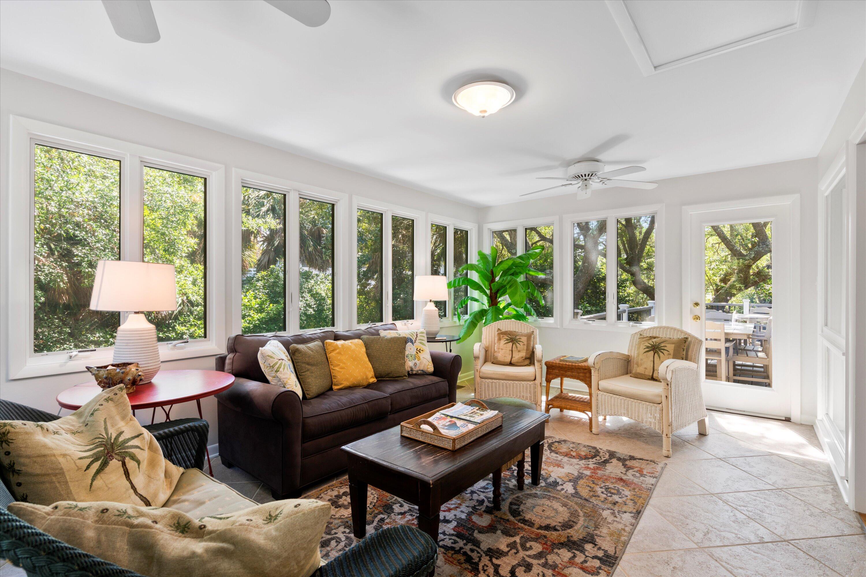 15 Dunecrest Lane 1/13 Share