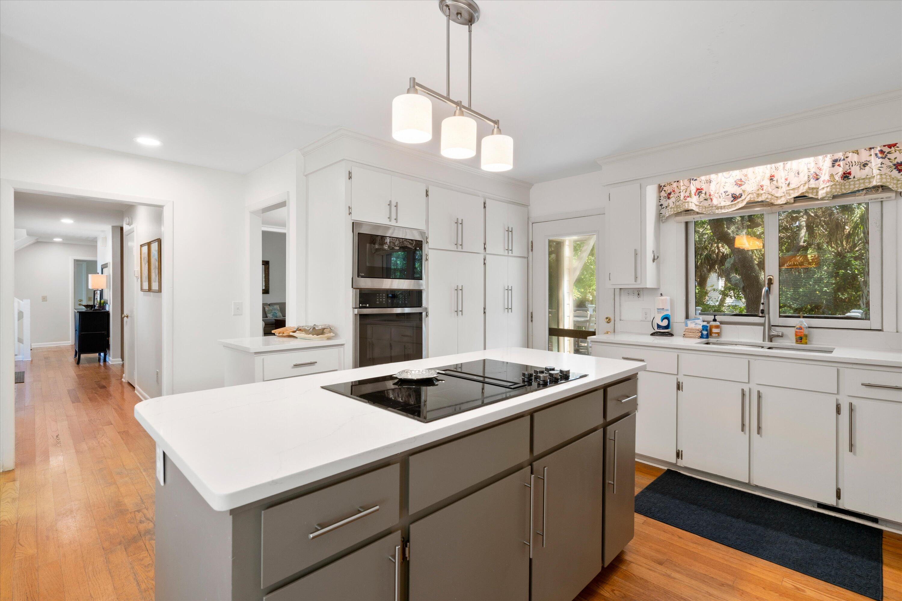 15 Dunecrest Lane 1/13 Share