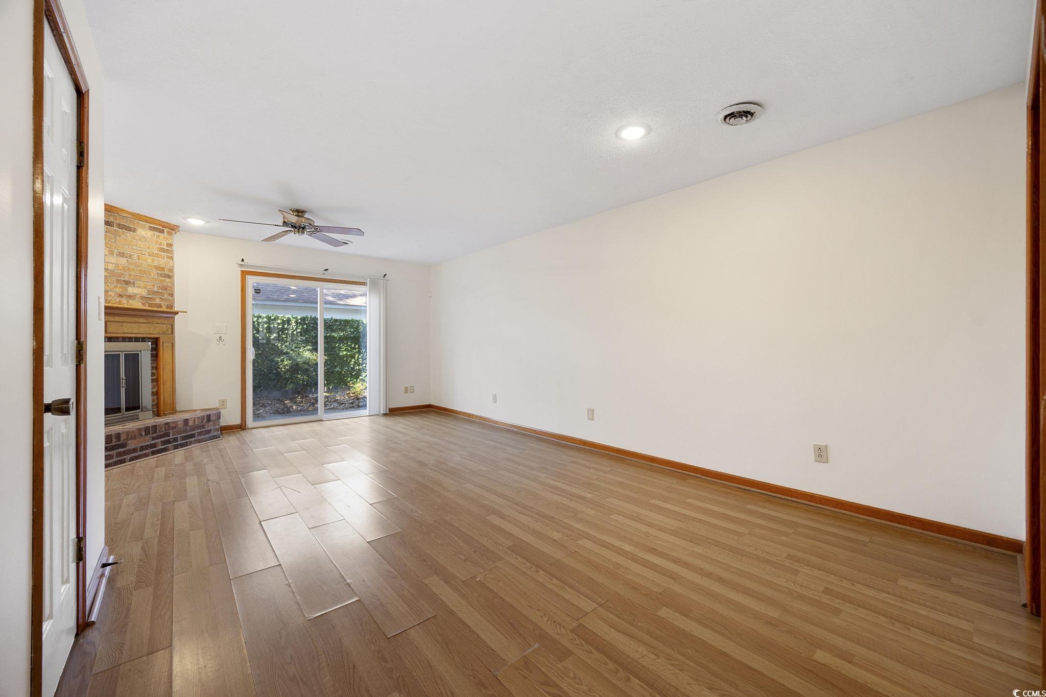 830 44th Ave. N Unit: L2