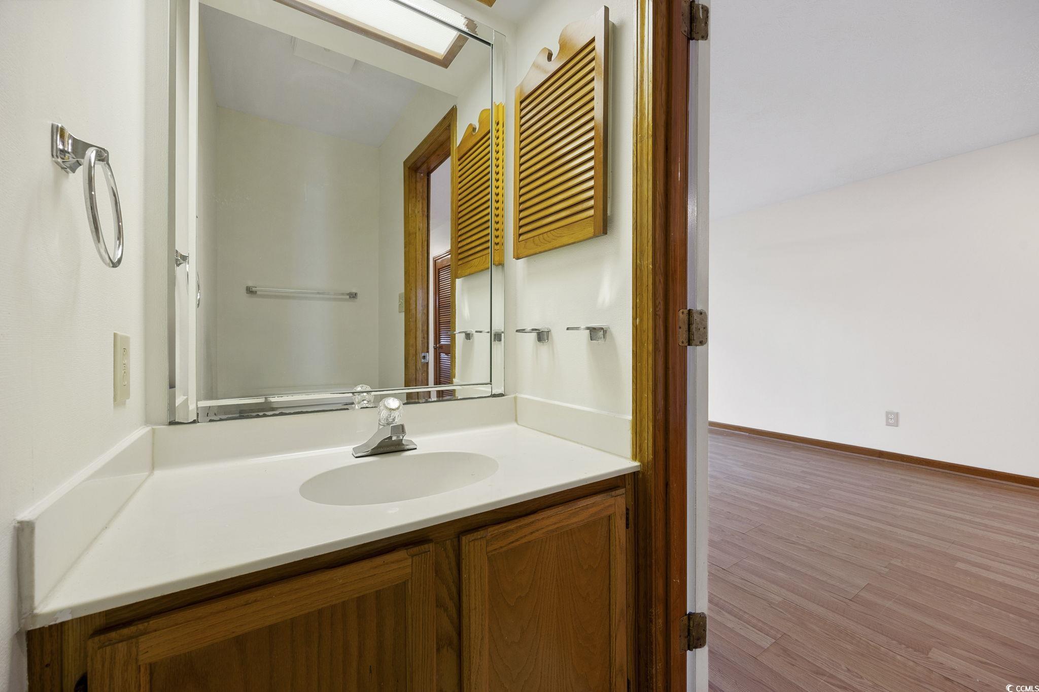 830 44th Ave. N Unit: L2