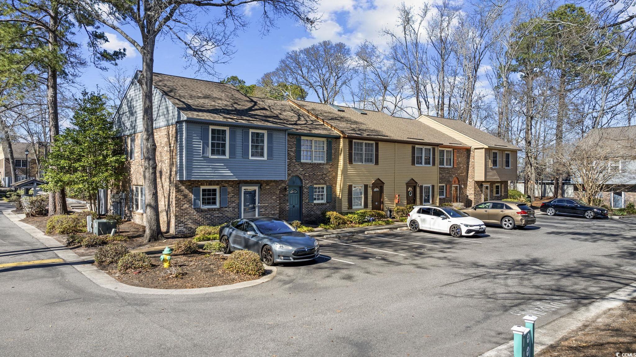 830 44th Ave. N Unit: L2