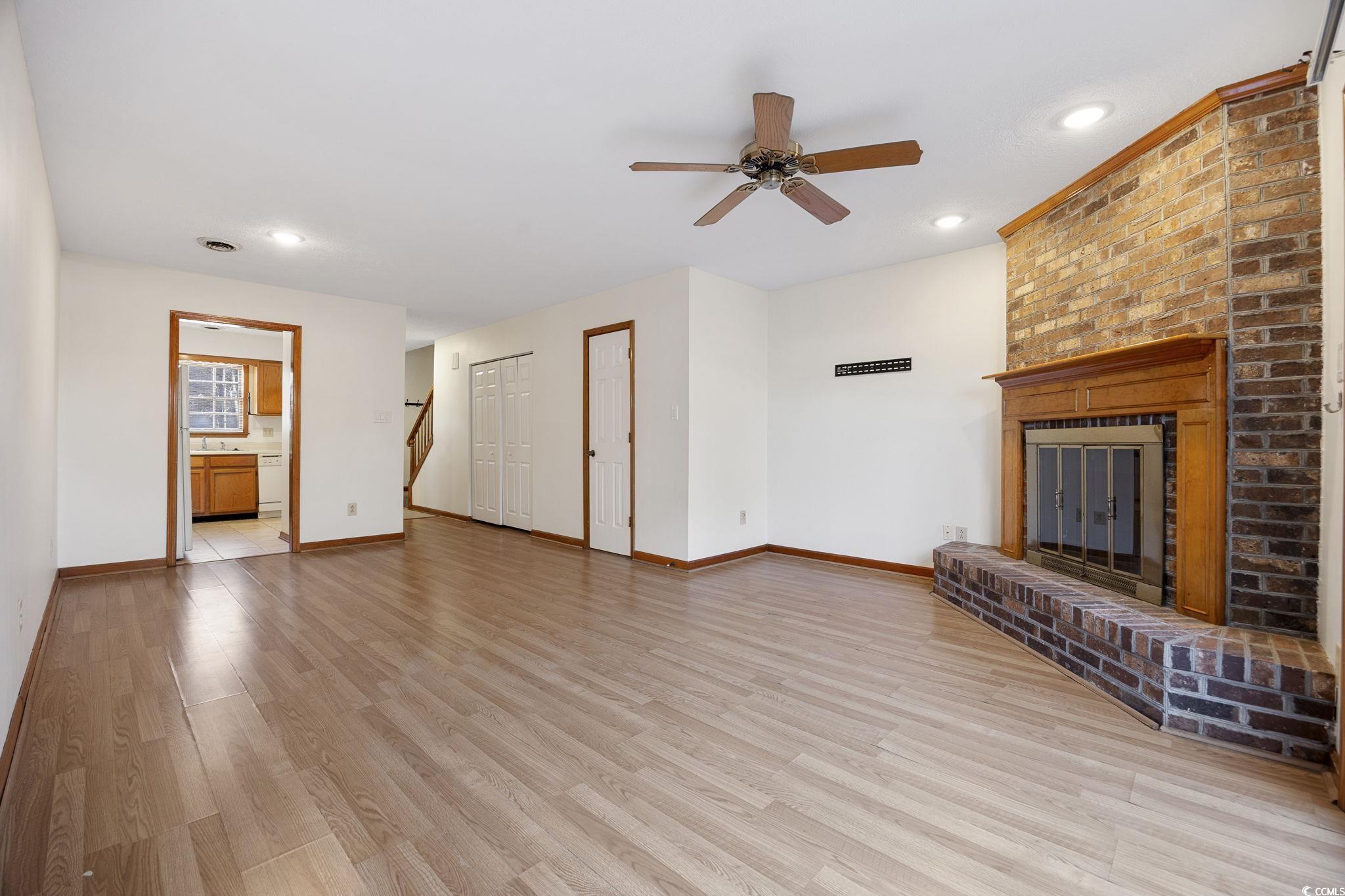 830 44th Ave. N Unit: L2