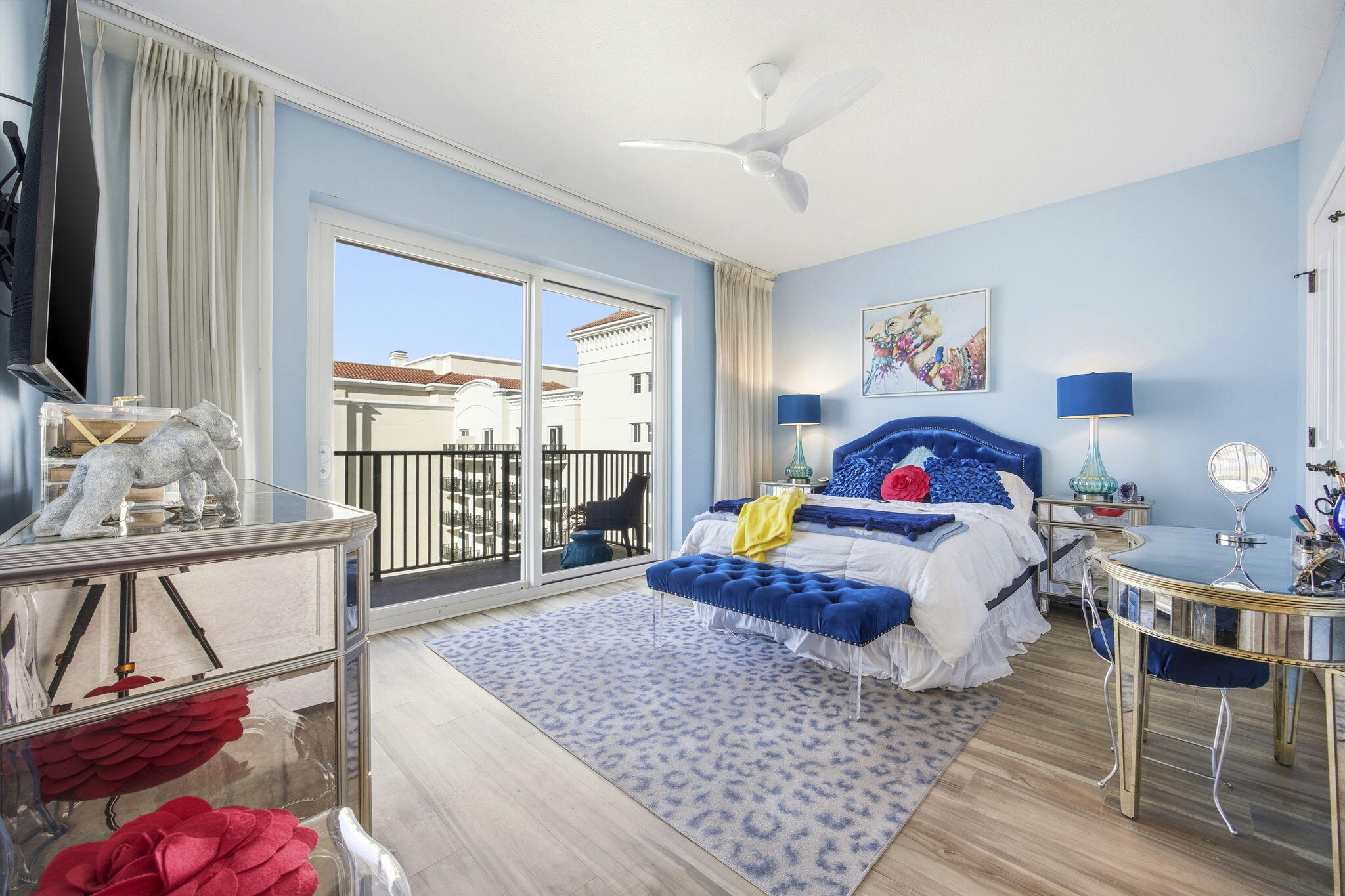 8121 Amalfi Place # 605 Unit: 7-605