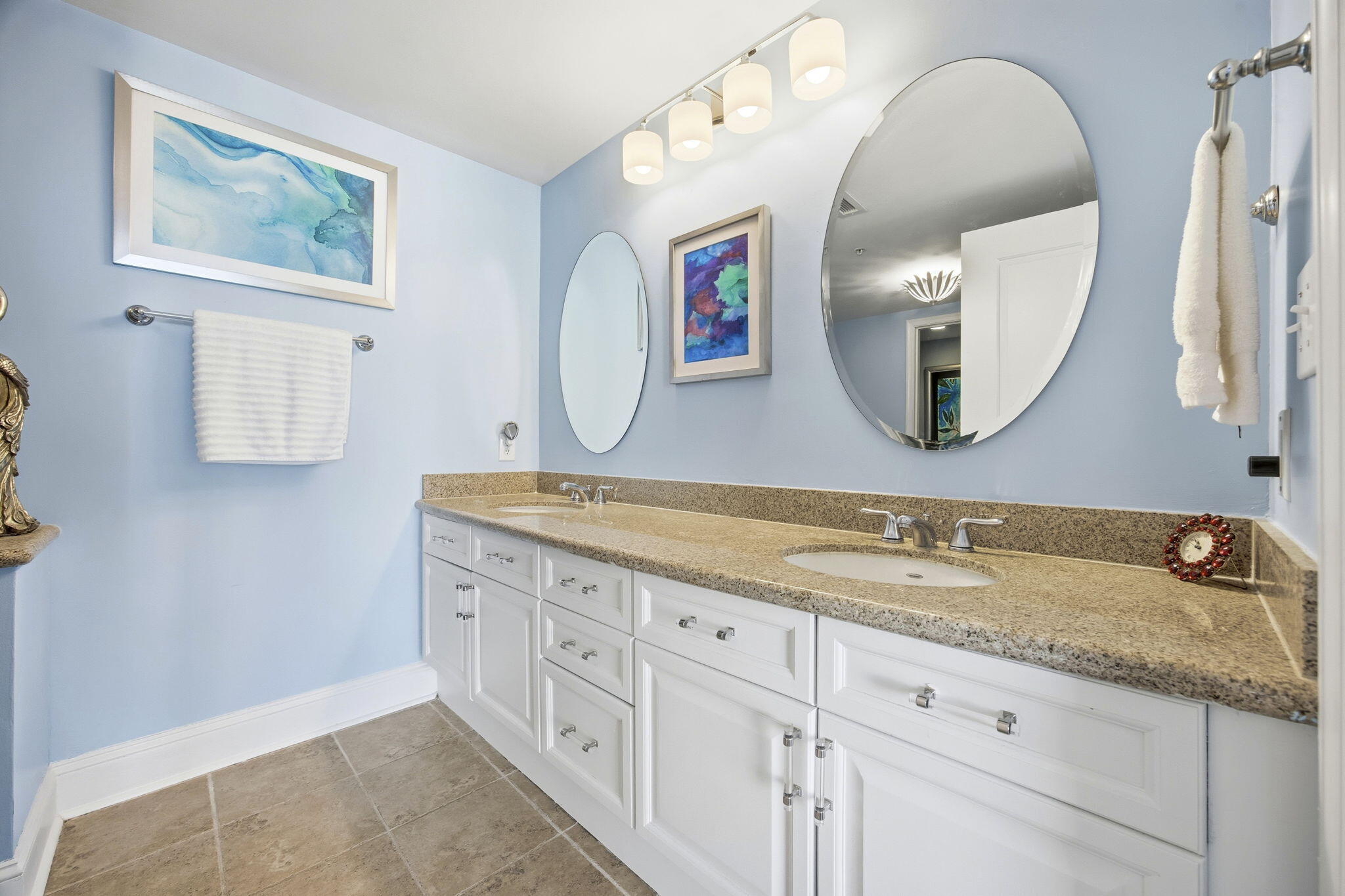 8121 Amalfi Place # 605 Unit: 7-605