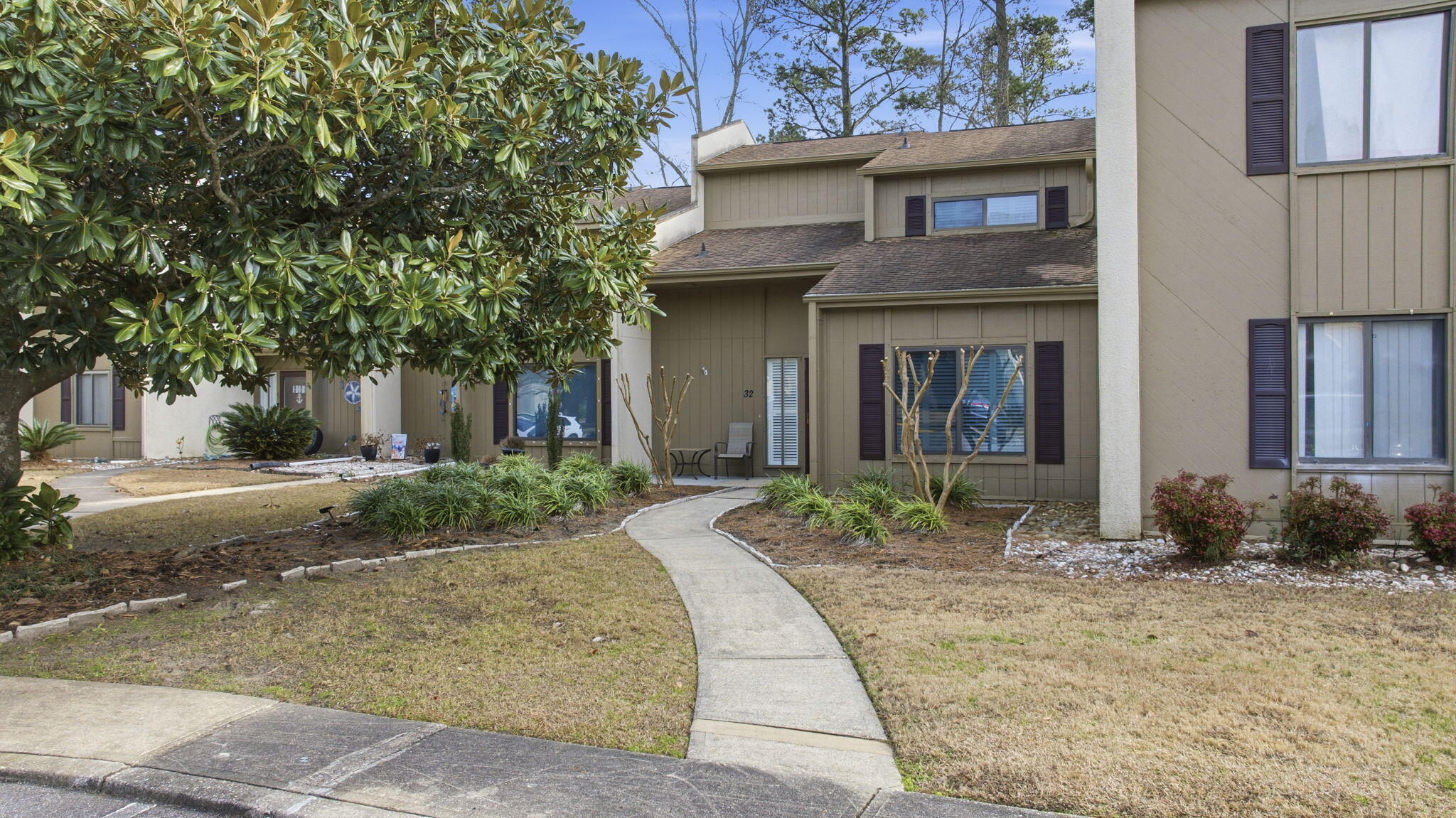 800 Egret Circle # 32