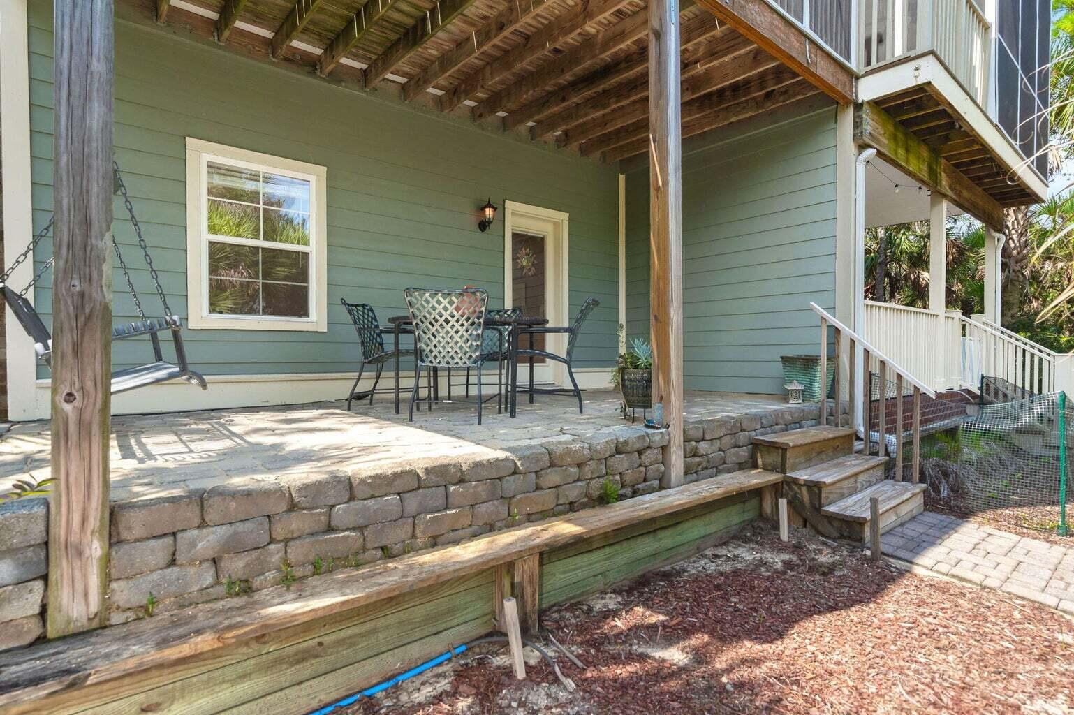 164 Palm Cove Way