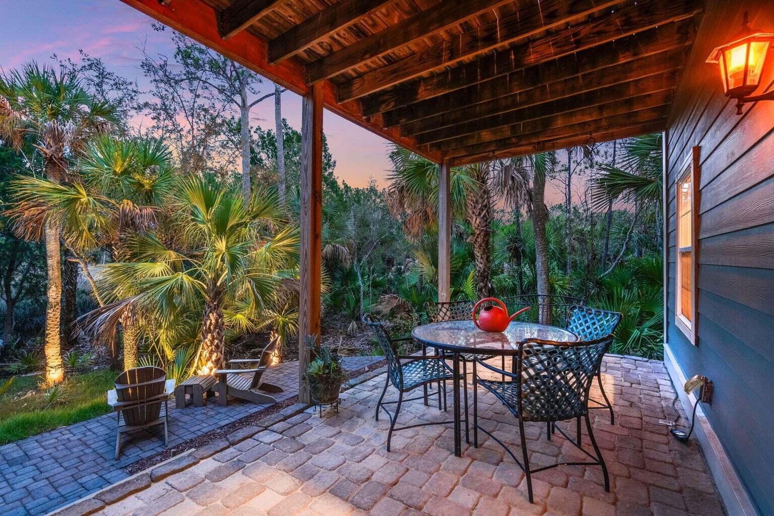 164 Palm Cove Way