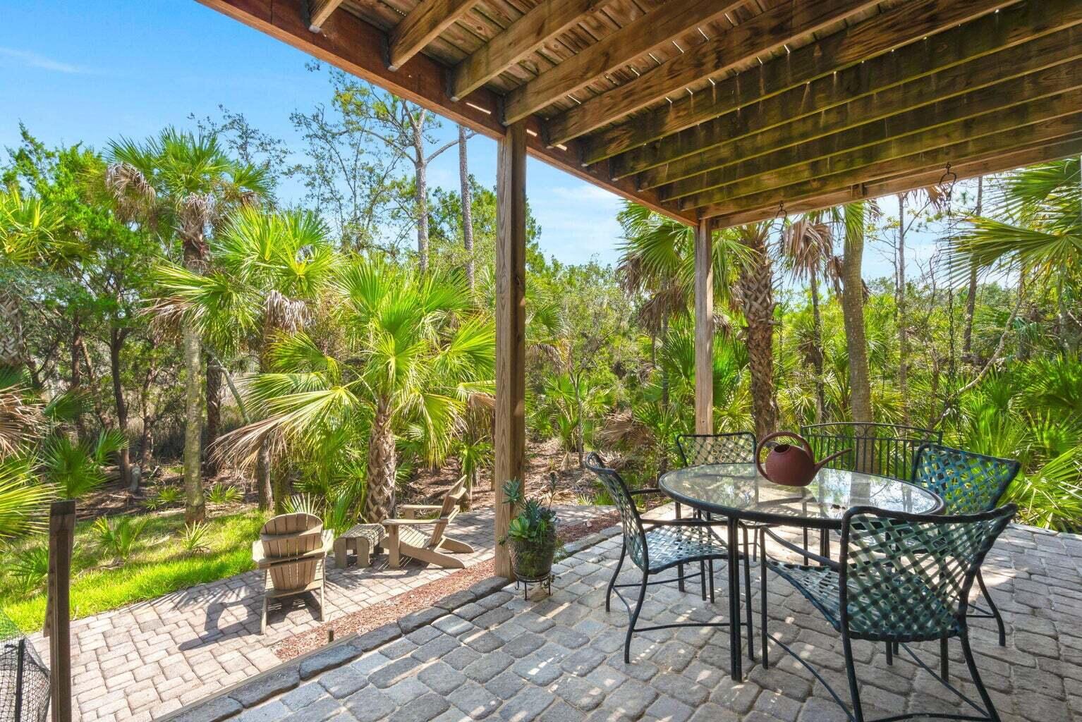 164 Palm Cove Way