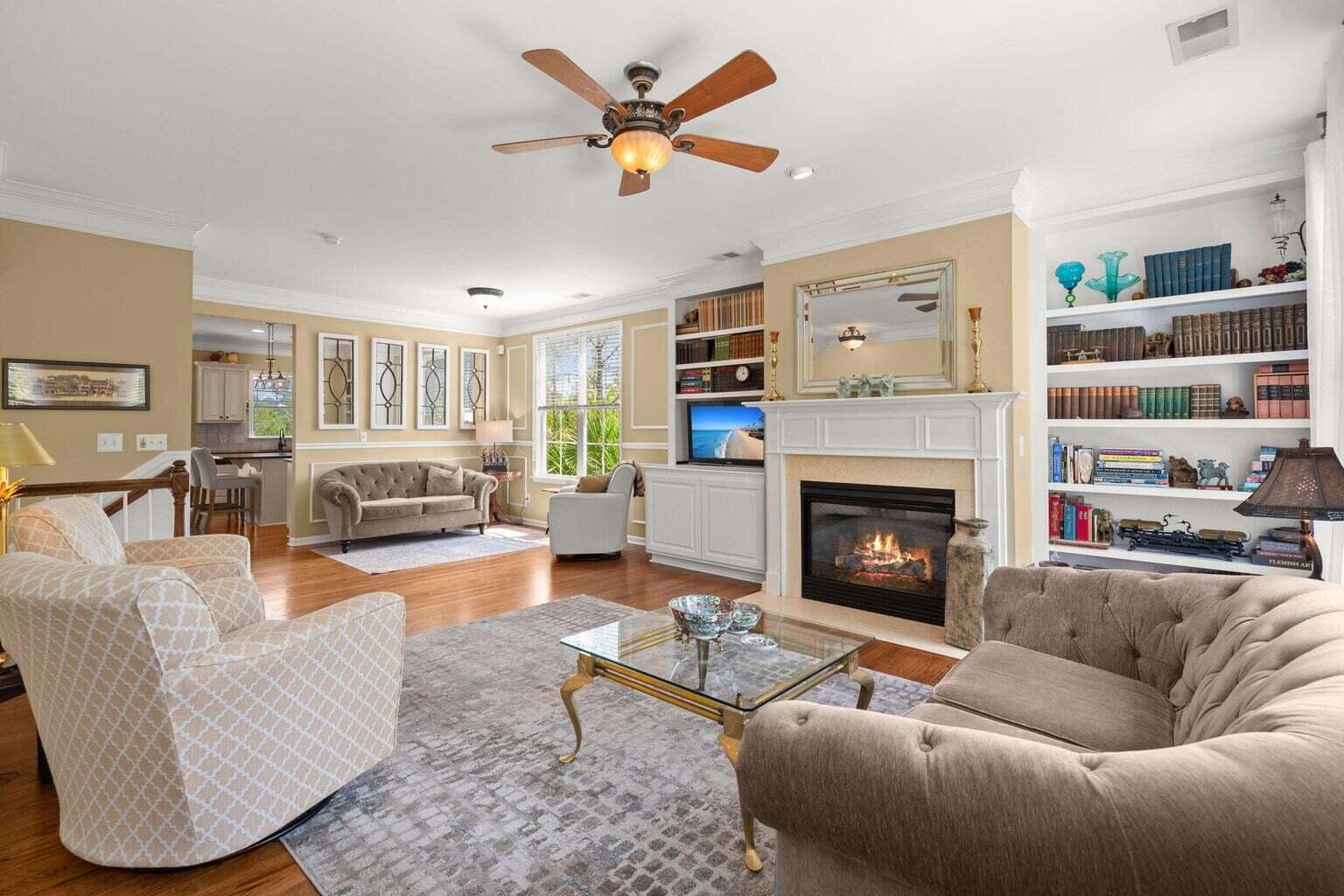164 Palm Cove Way