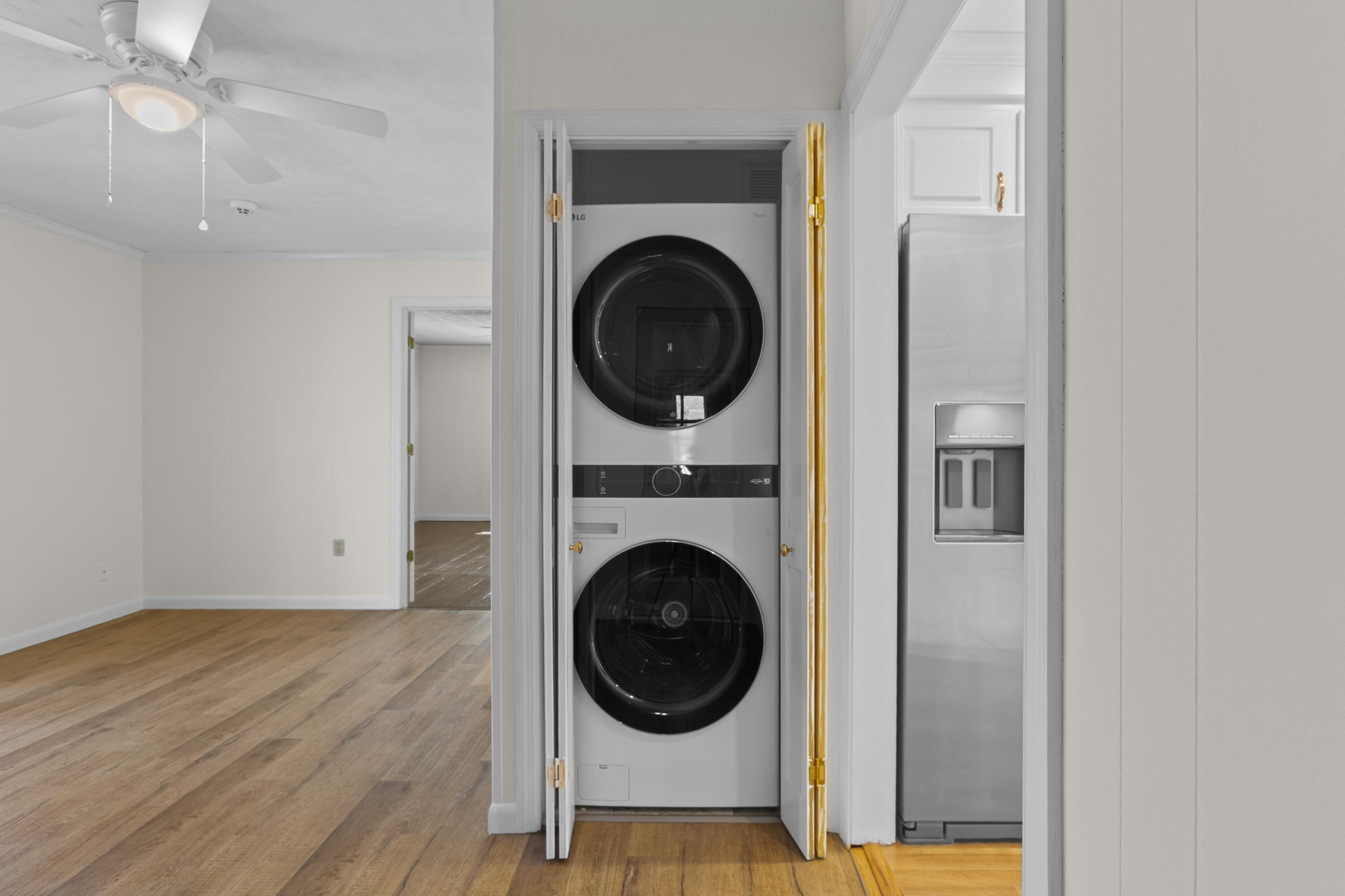 5806 Edinburgh Drive