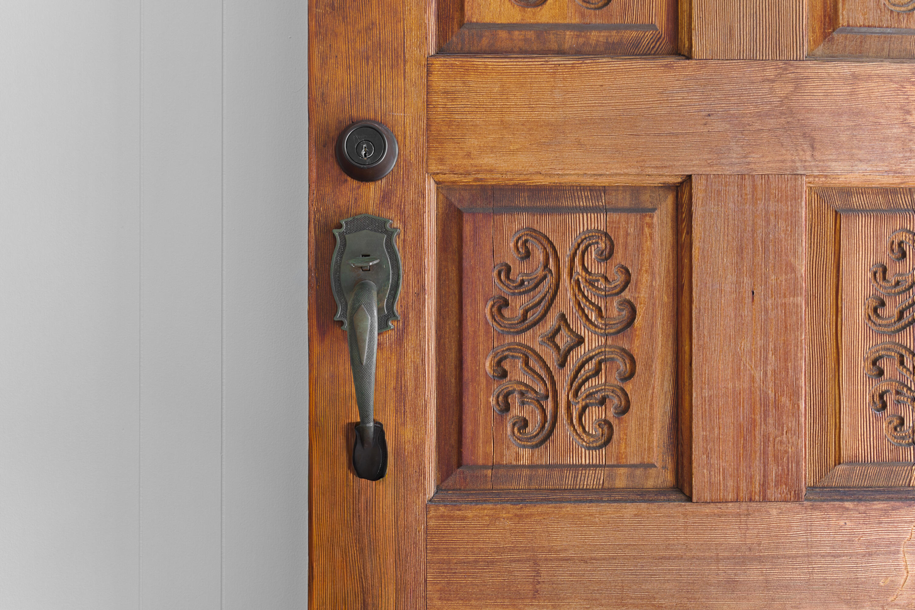 5806 Edinburgh Drive