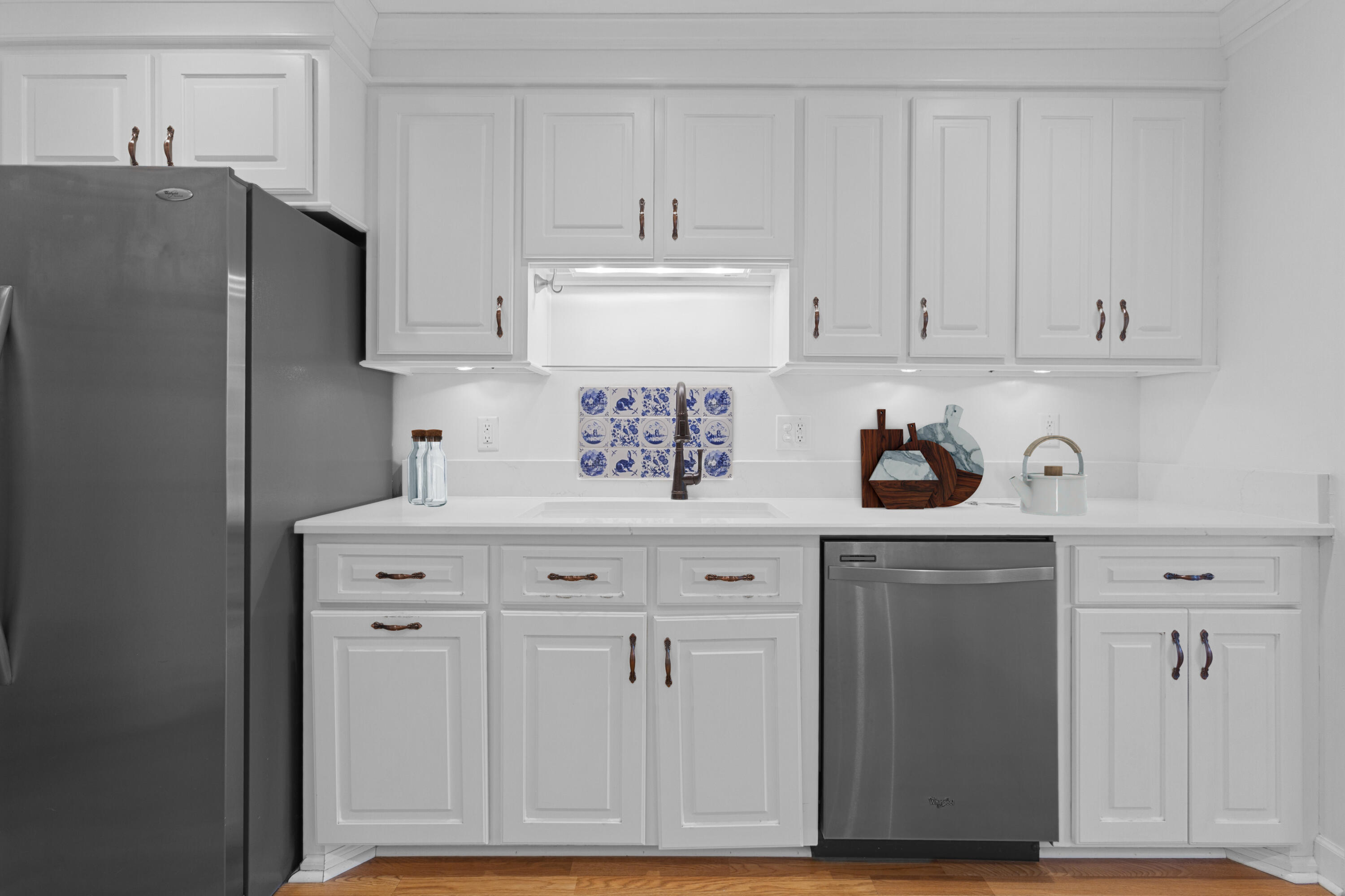 5806 Edinburgh Drive