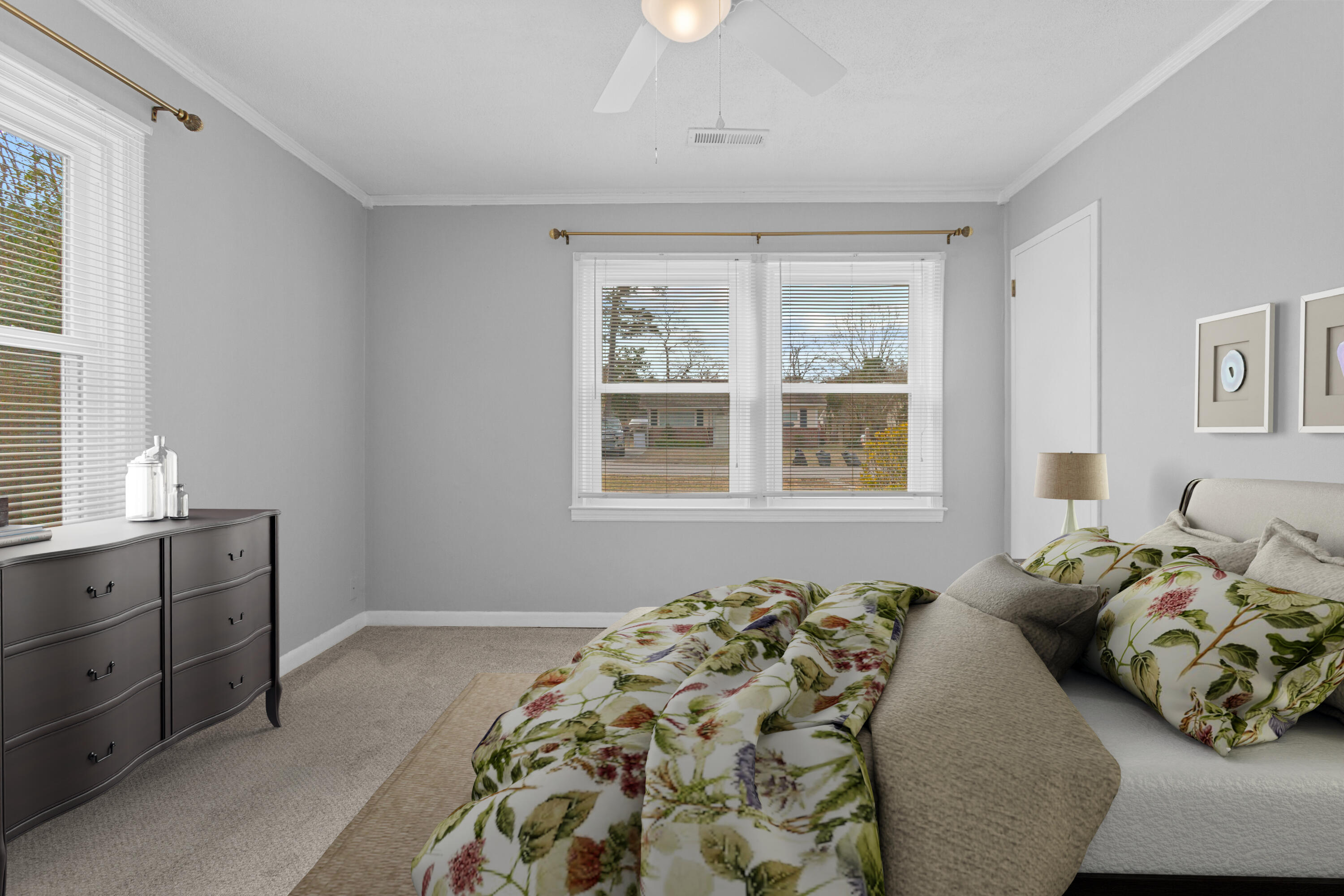 5806 Edinburgh Drive