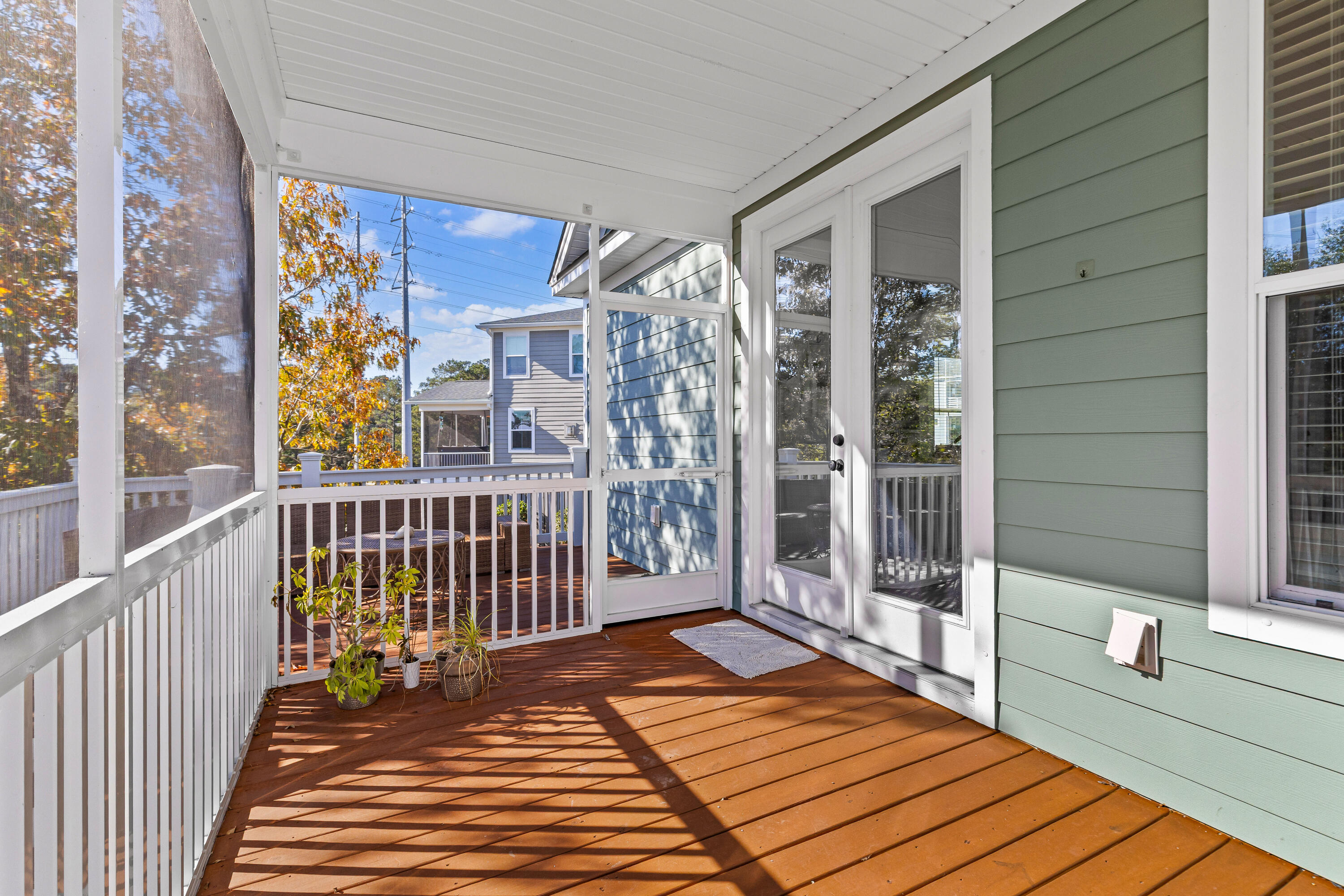 1131 Oak Bluff Avenue