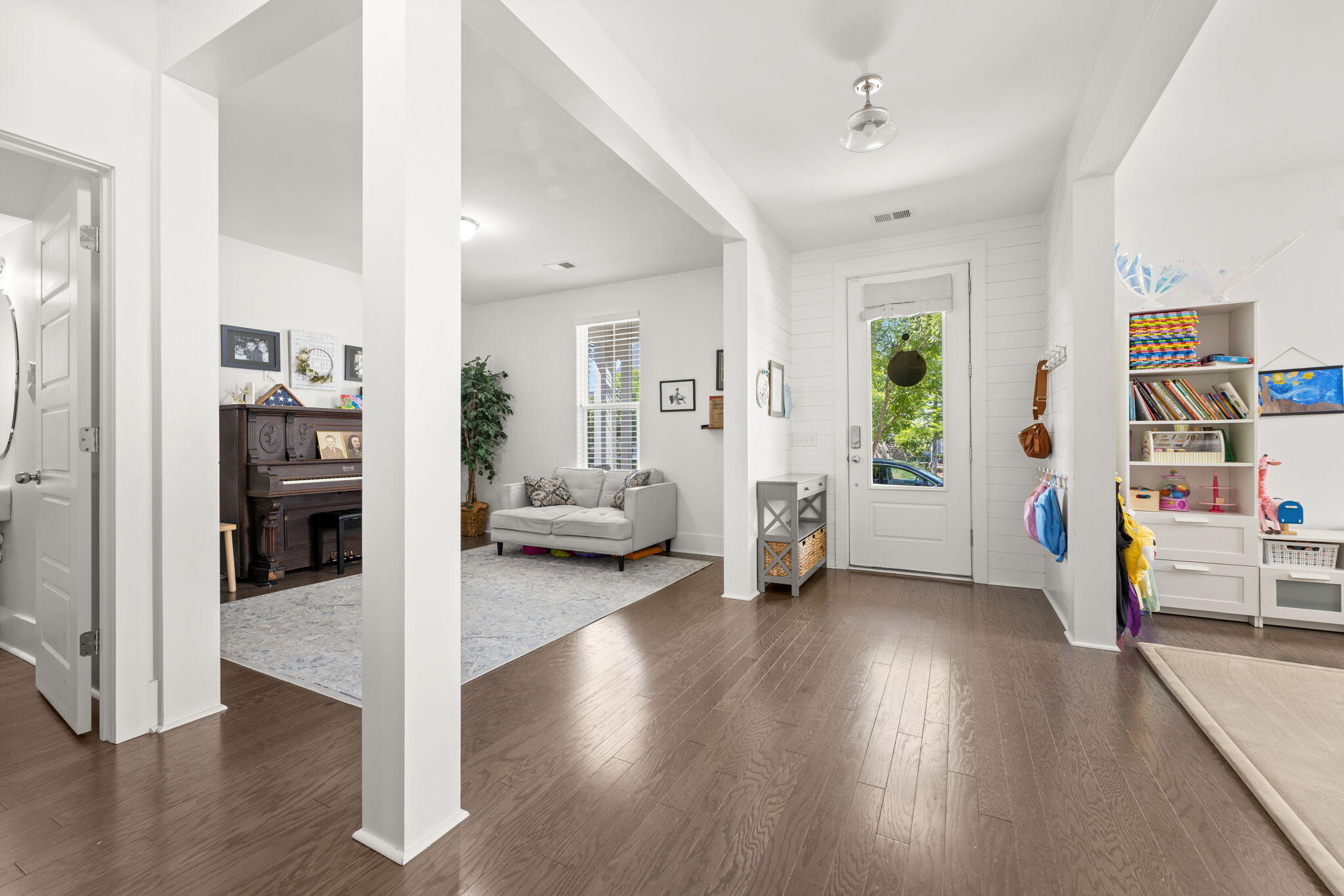 214 Oakbend Street