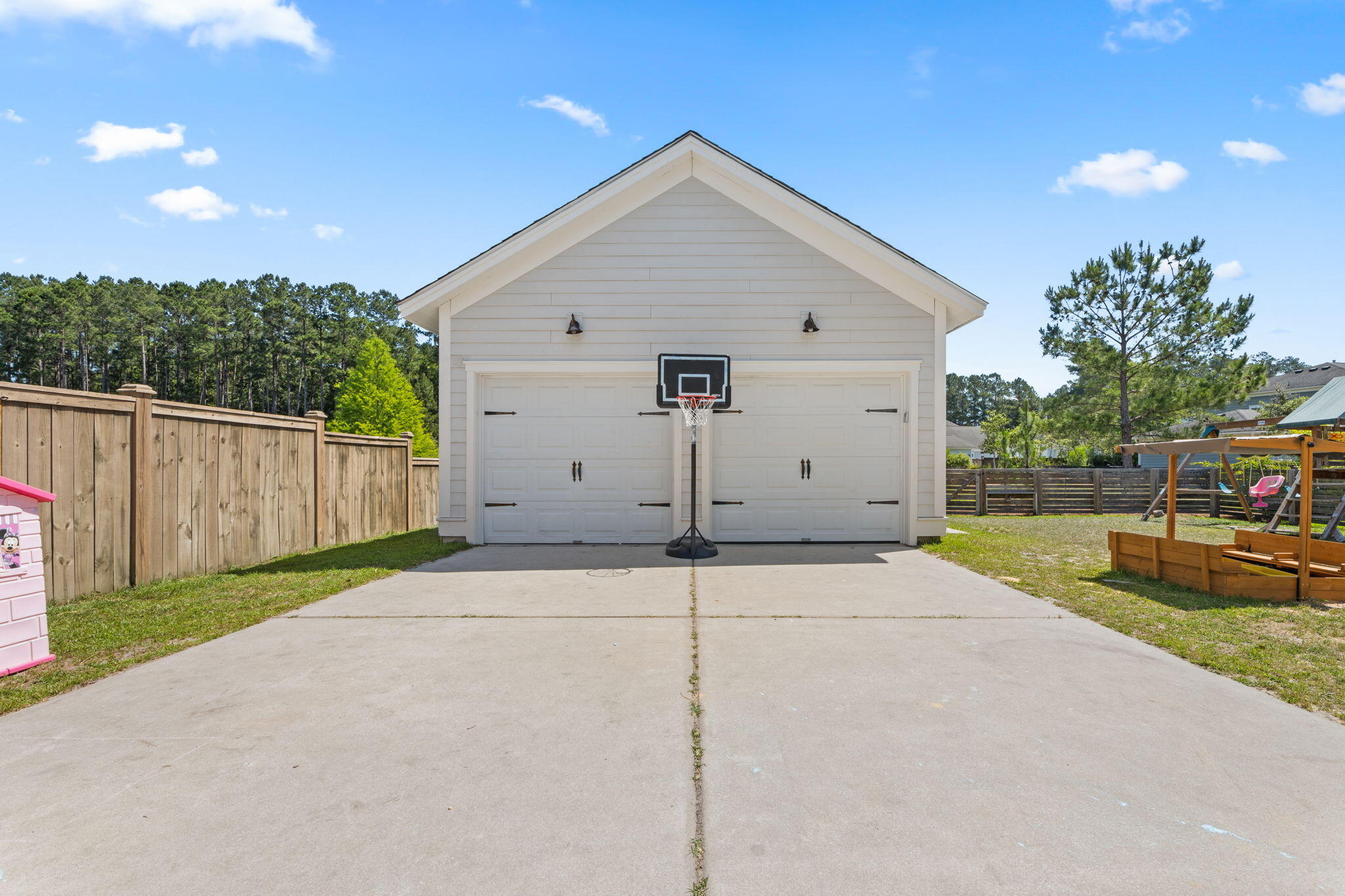 214 Oakbend Street
