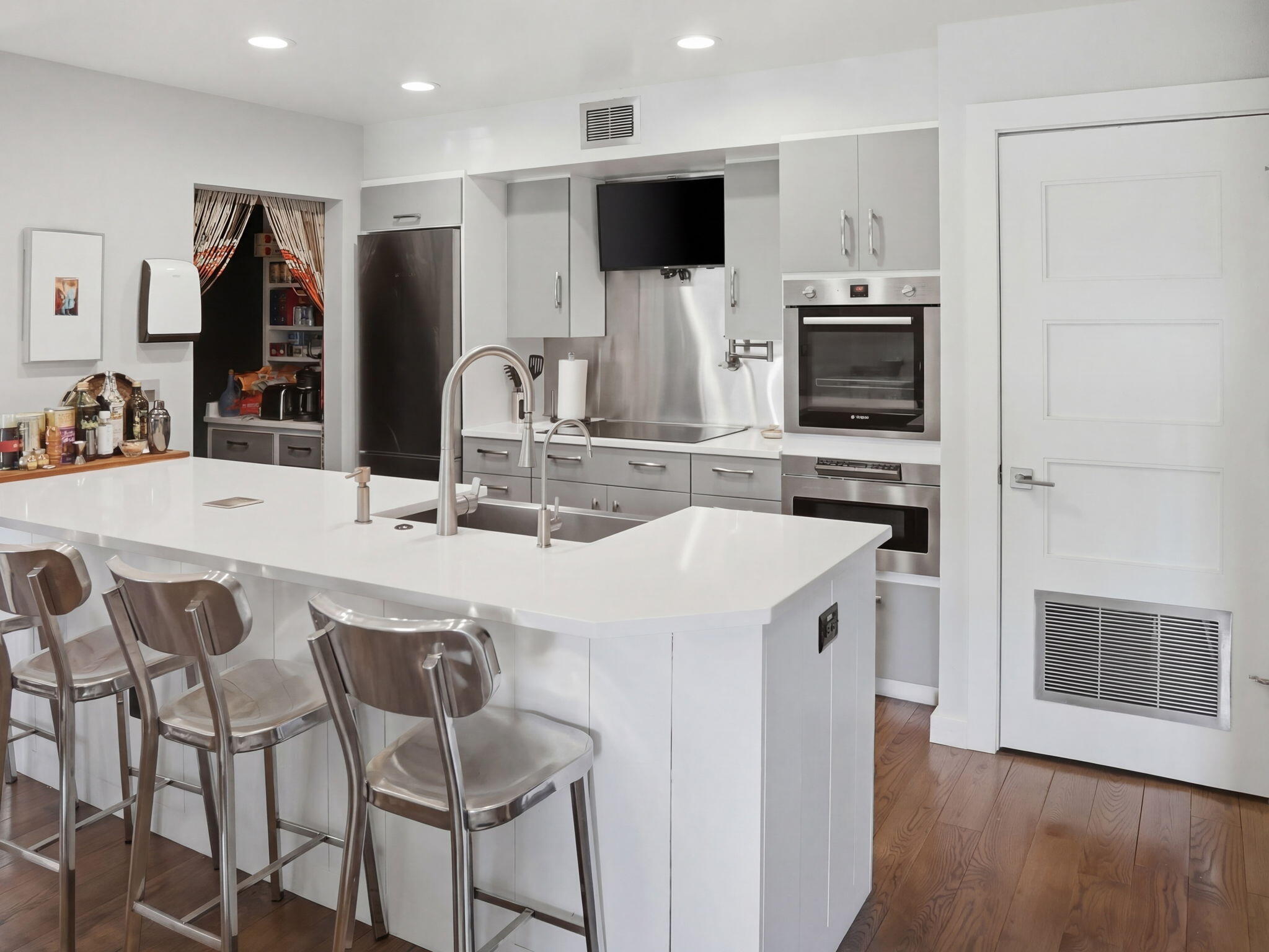 1481 Center Street # 1102