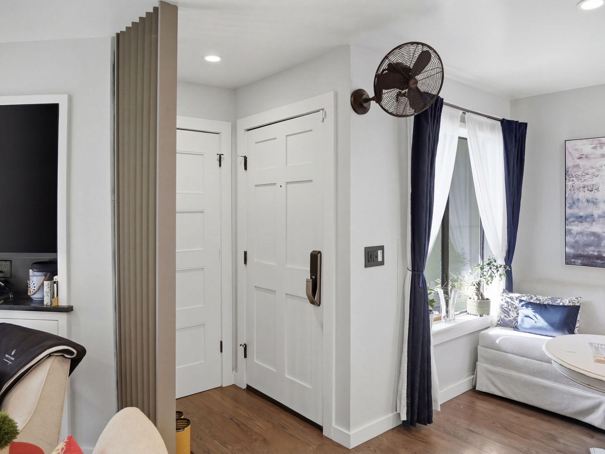 1481 Center Street # 1102