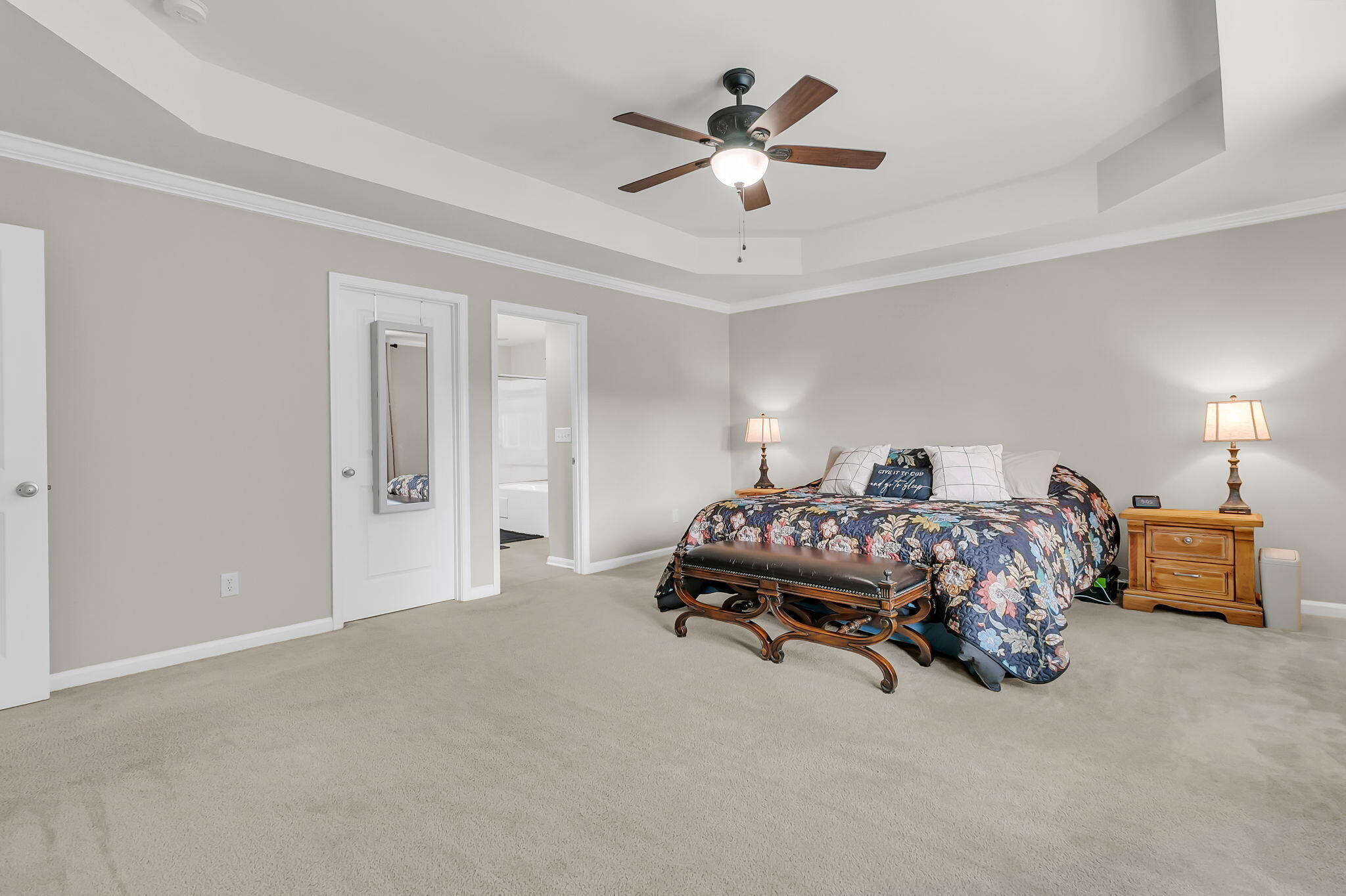 302 Freeland Way
