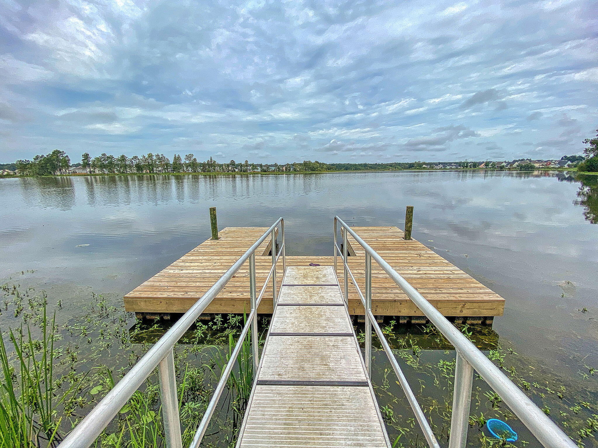 302 Freeland Way