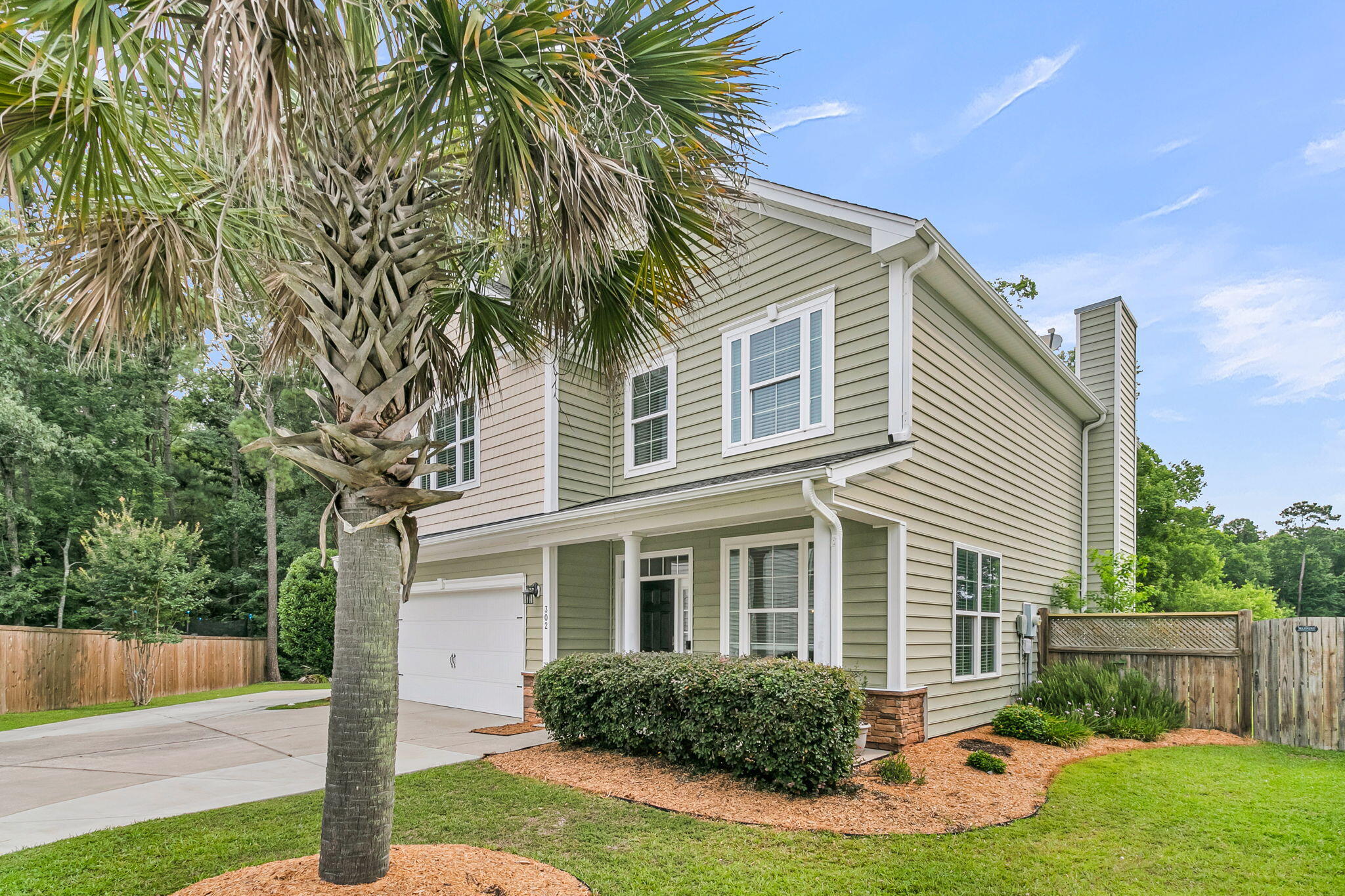 302 Freeland Way