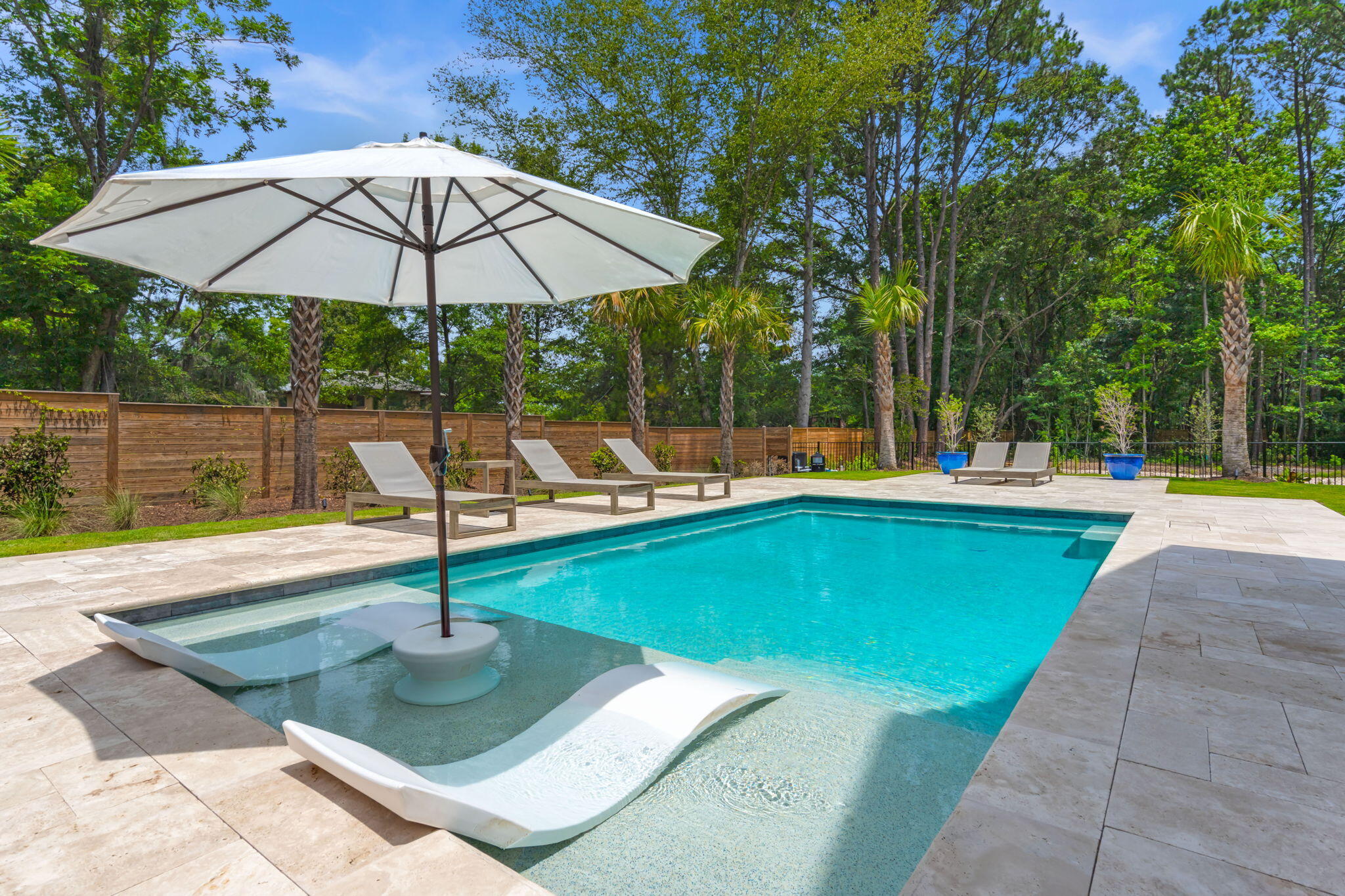 2147 River Road