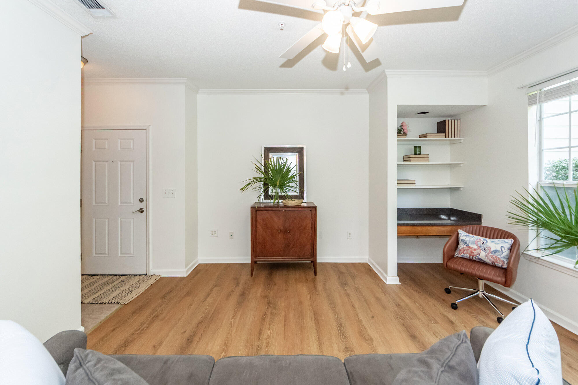 45 Sycamore Avenue Apt 1414