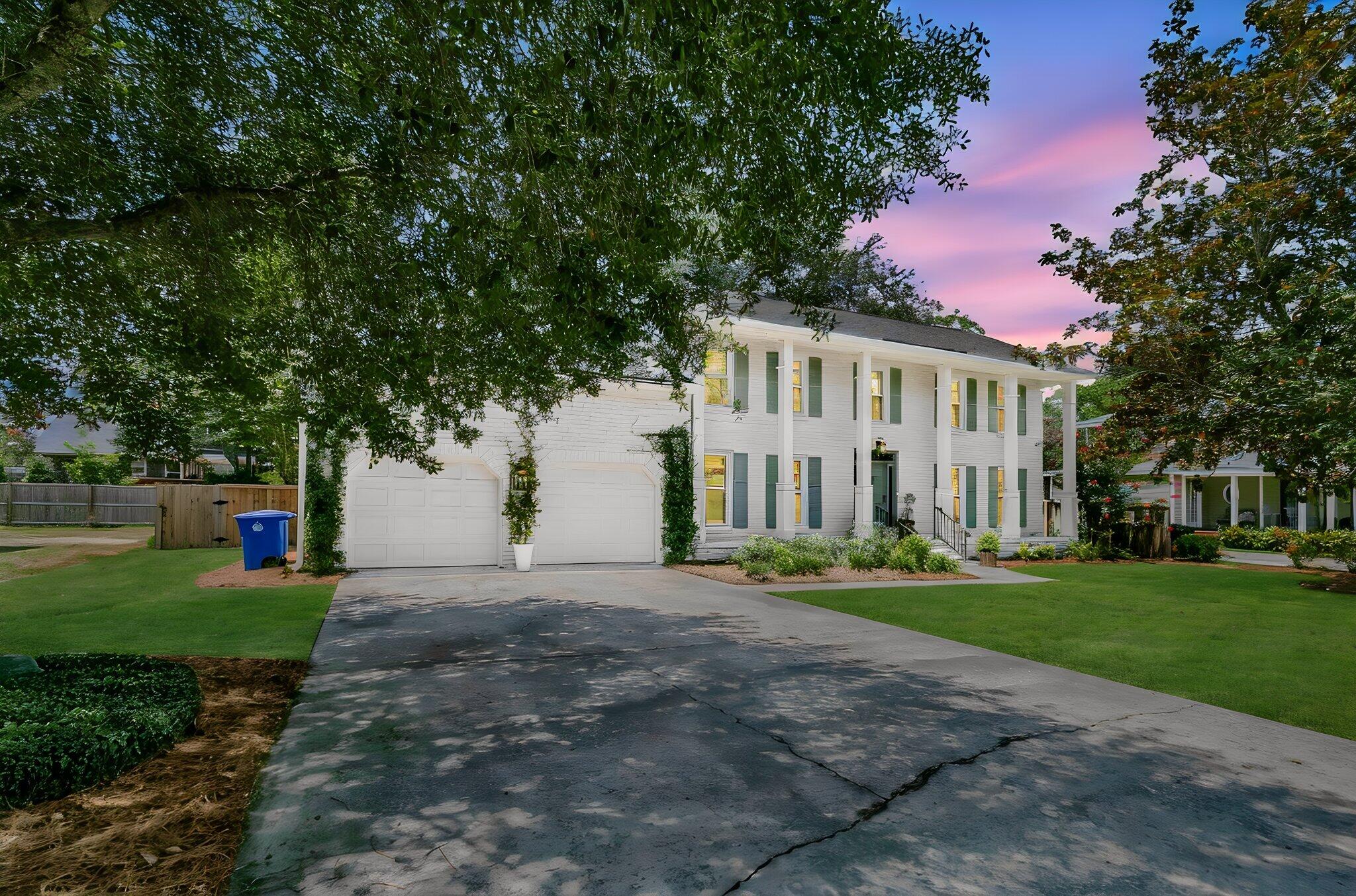11 Captiva Row