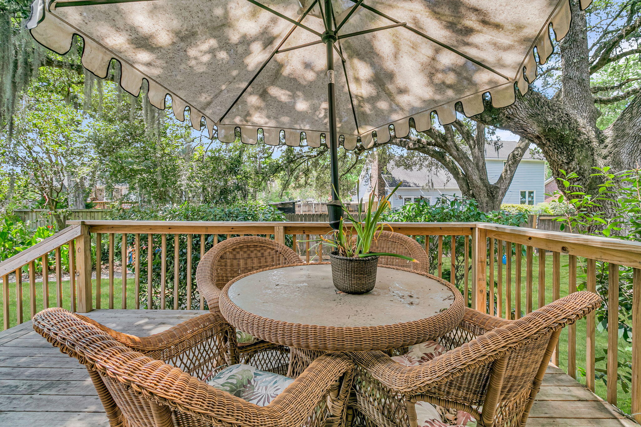 11 Captiva Row