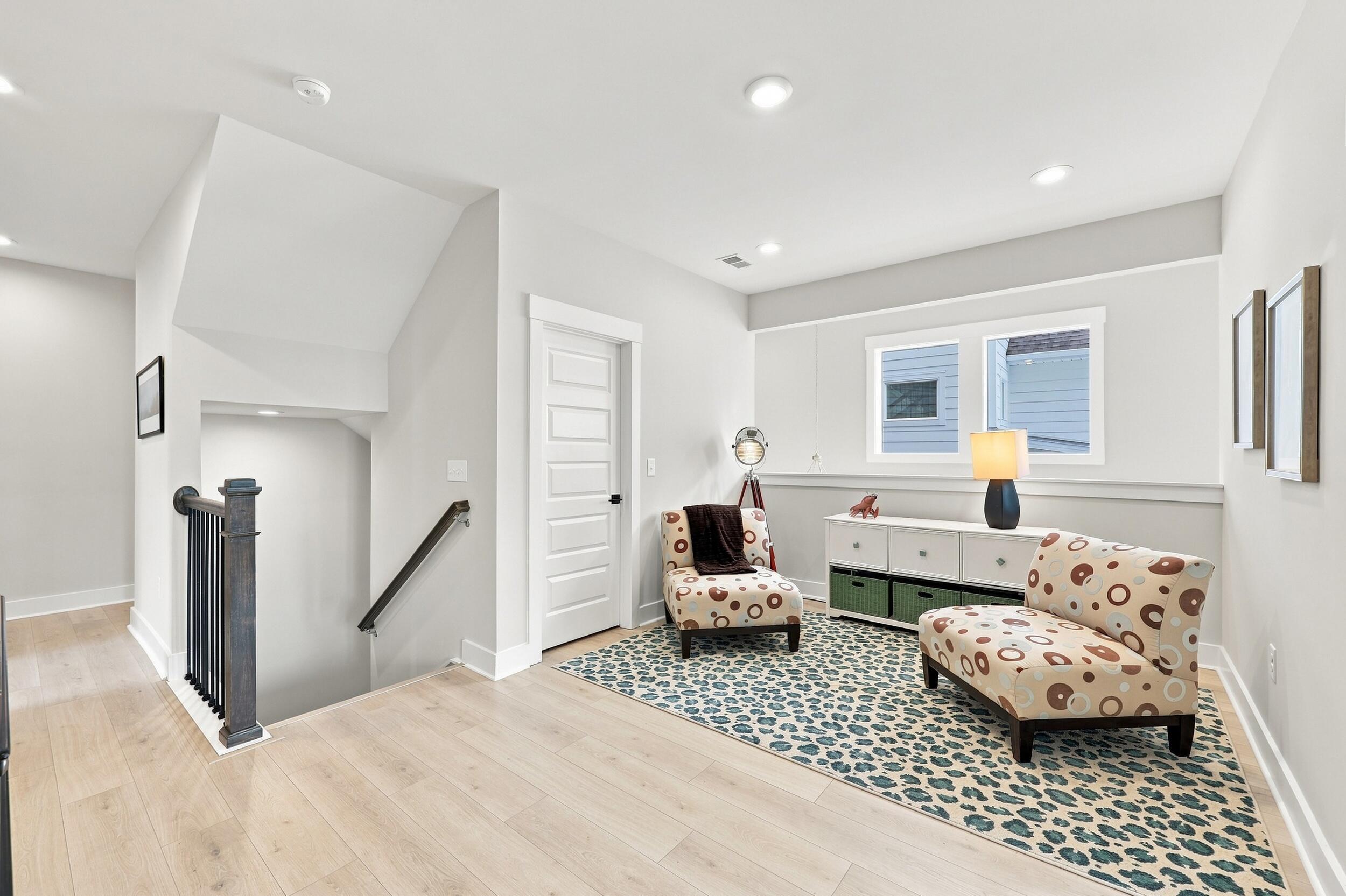 512 9th Avenue # 6