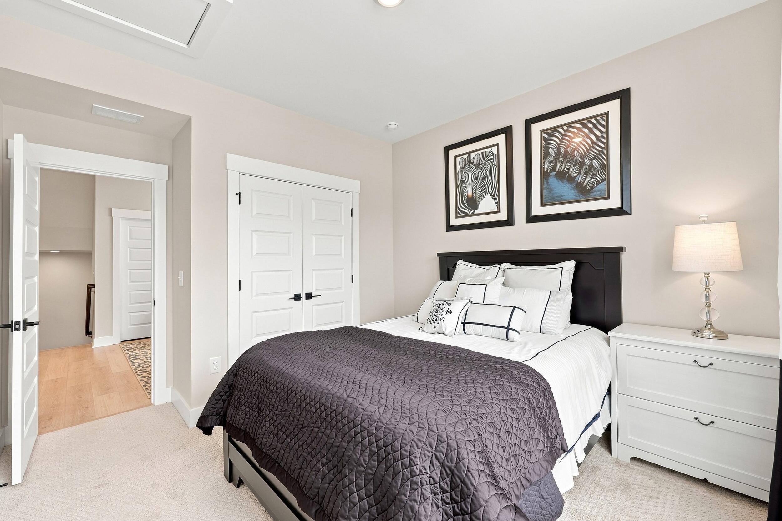 512 9th Avenue # 6
