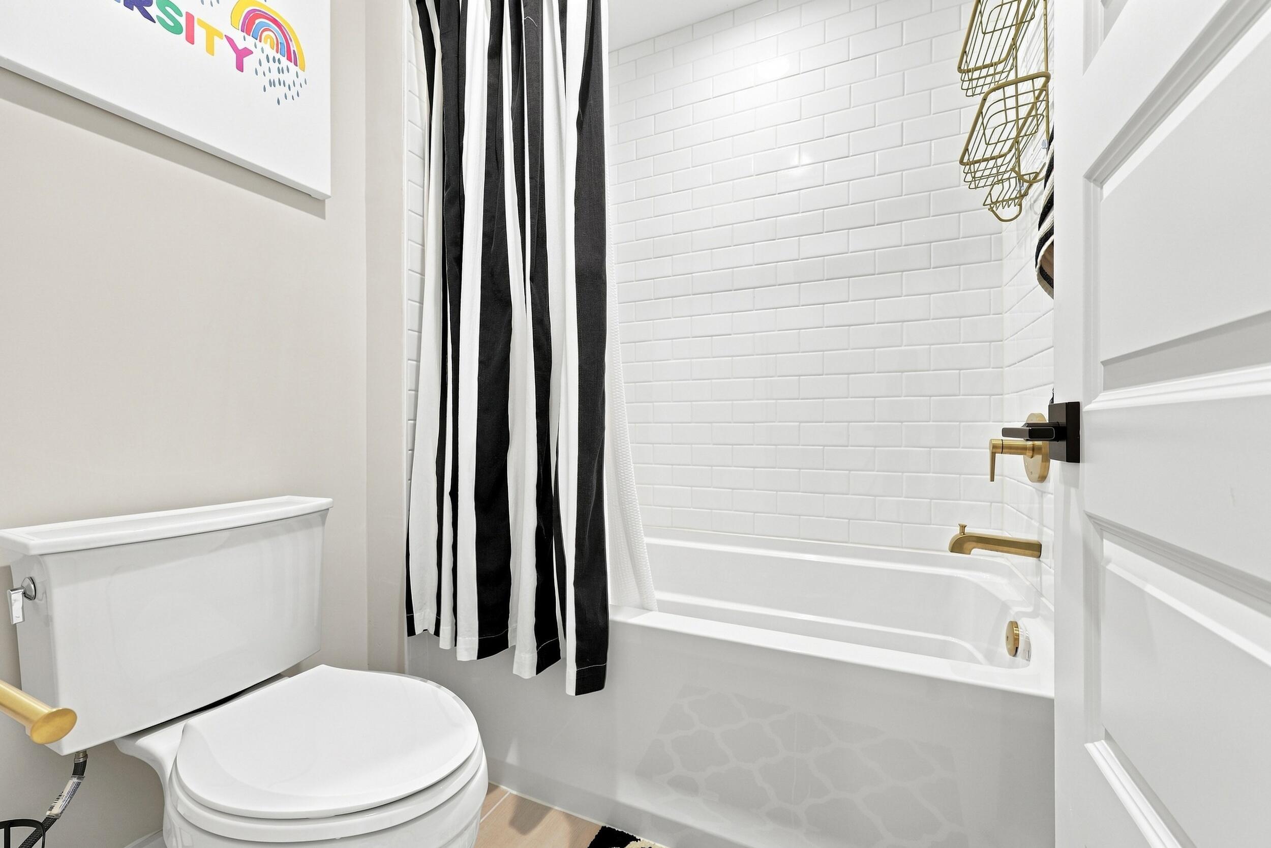 512 9th Avenue # 6
