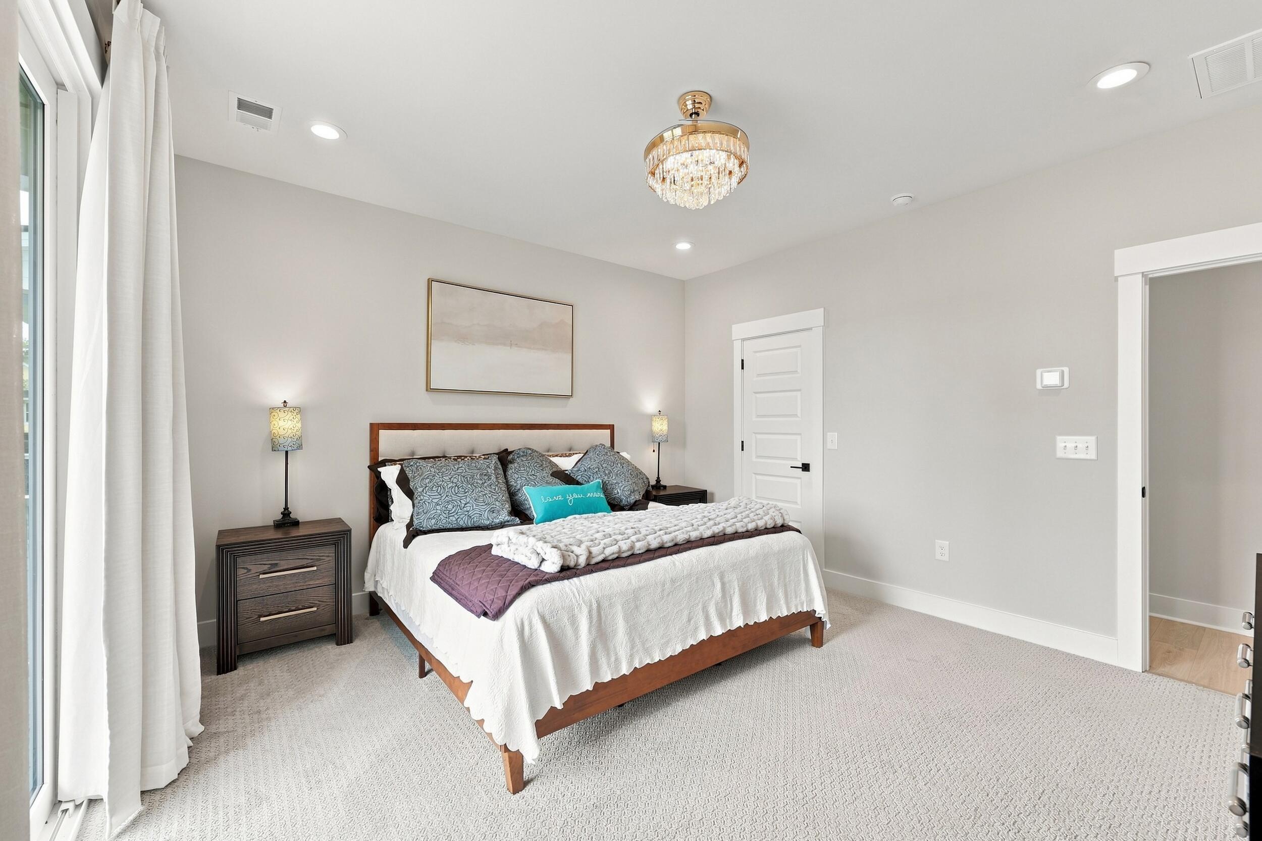 512 9th Avenue # 6