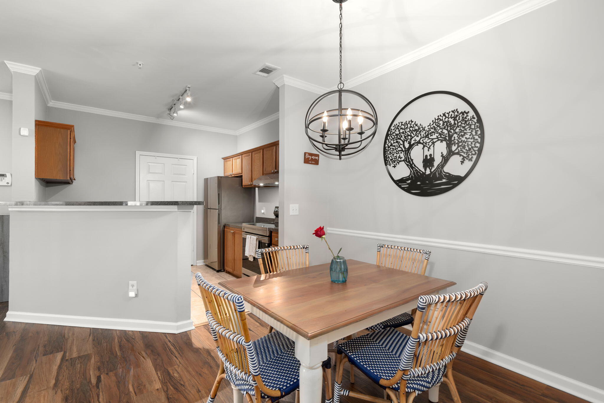 45 Sycamore Avenue Apt 1116