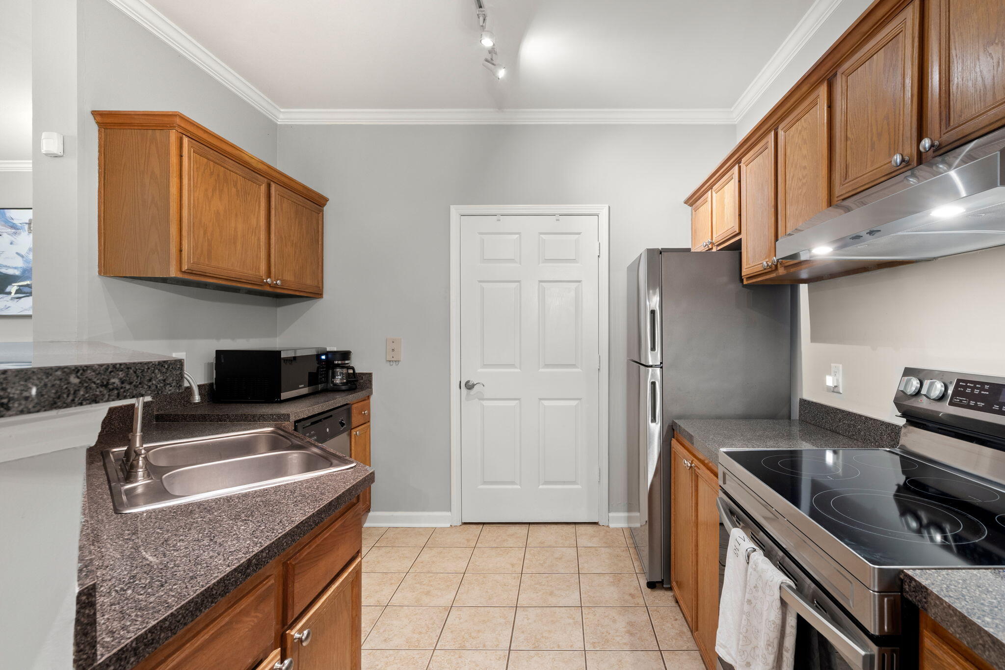 45 Sycamore Avenue Apt 1116