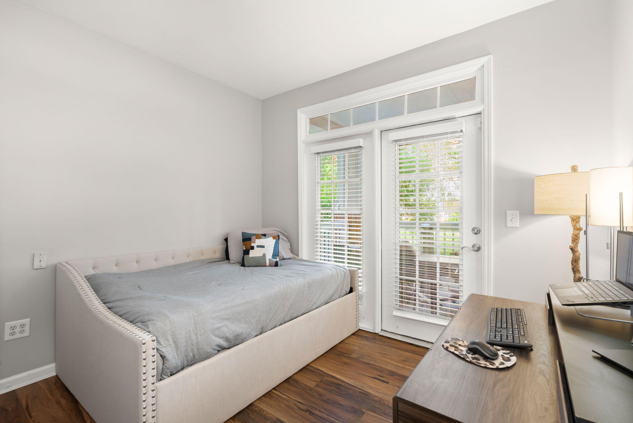 45 Sycamore Avenue Apt 1116