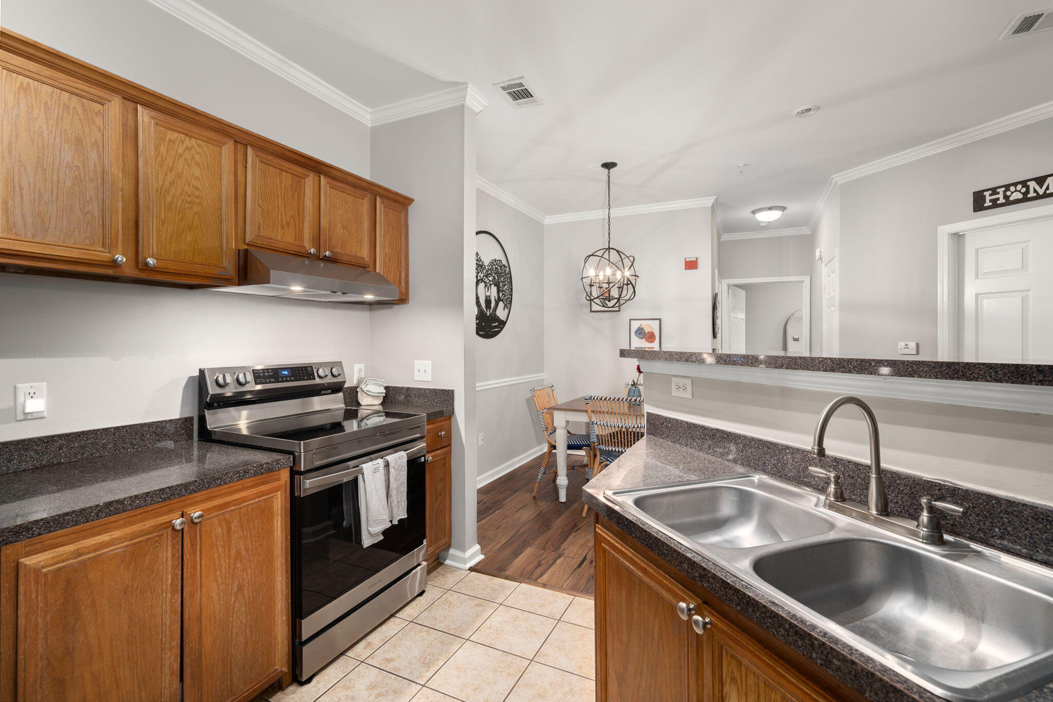 45 Sycamore Avenue Apt 1116