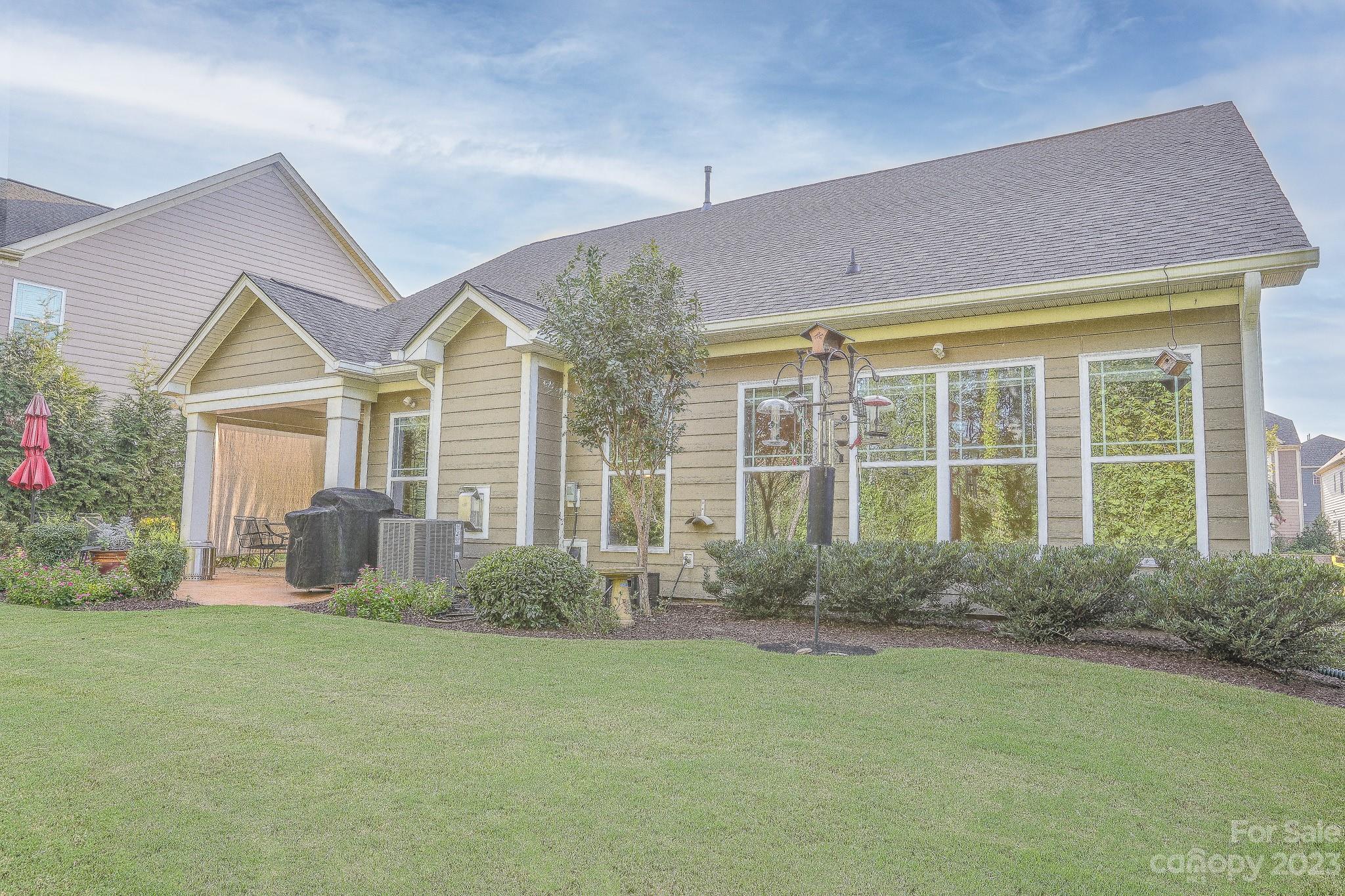 1341 Sandy Bottom Drive