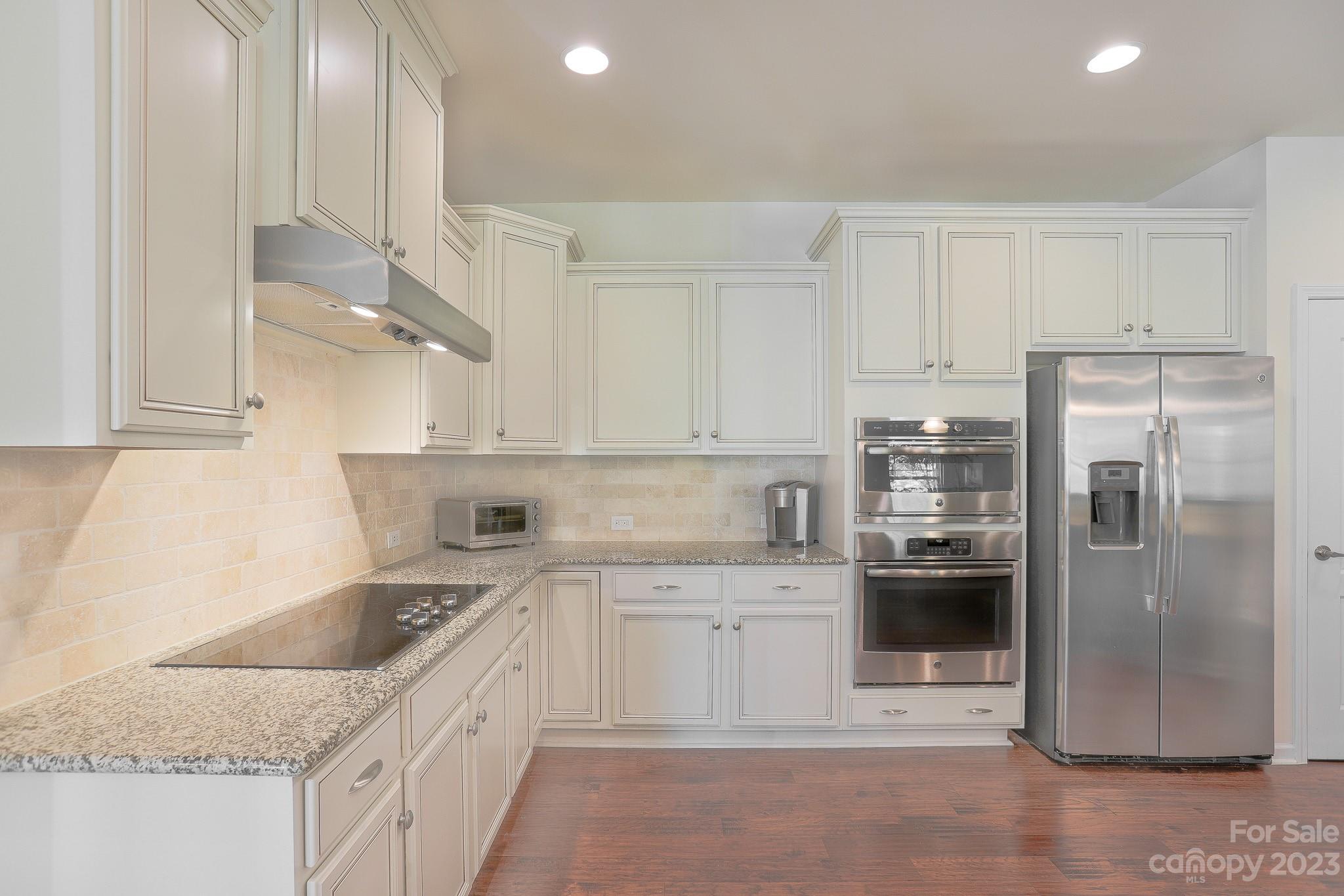 1341 Sandy Bottom Drive