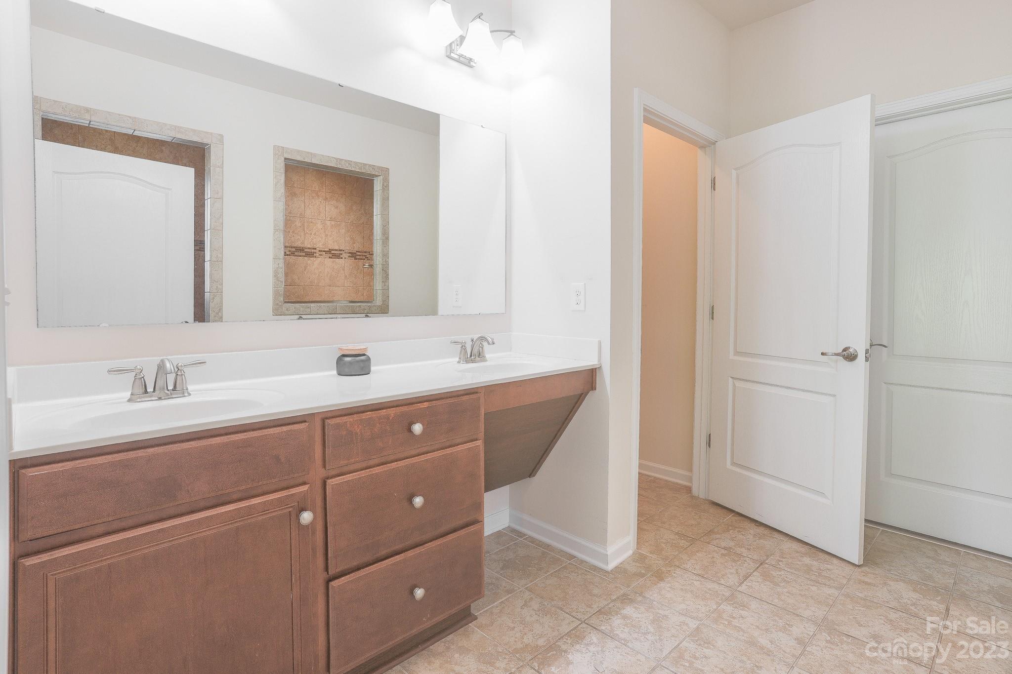 1341 Sandy Bottom Drive