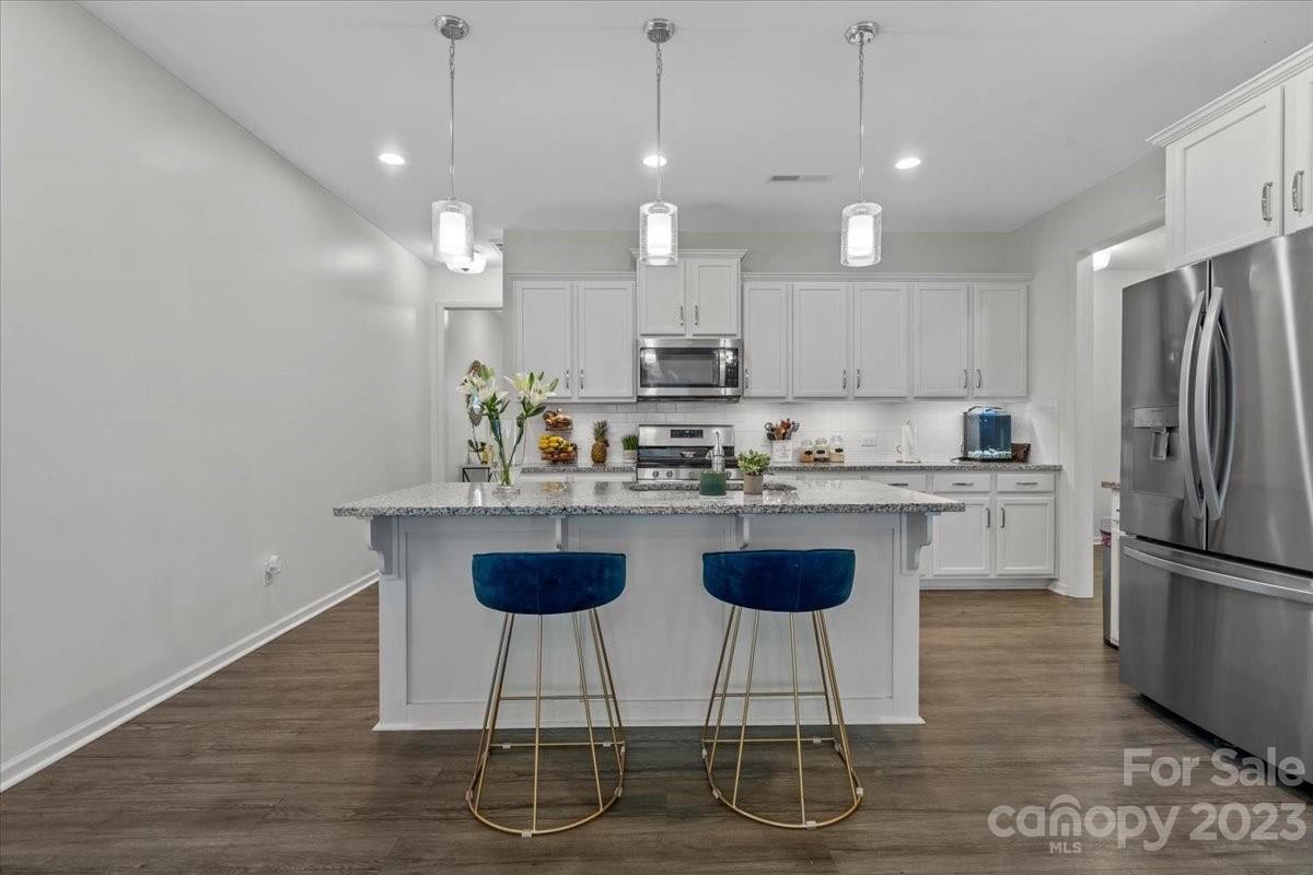 7566 Hartsfield Drive