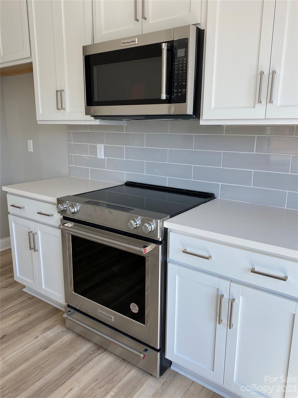 360 N Broad Street Unit: 4E