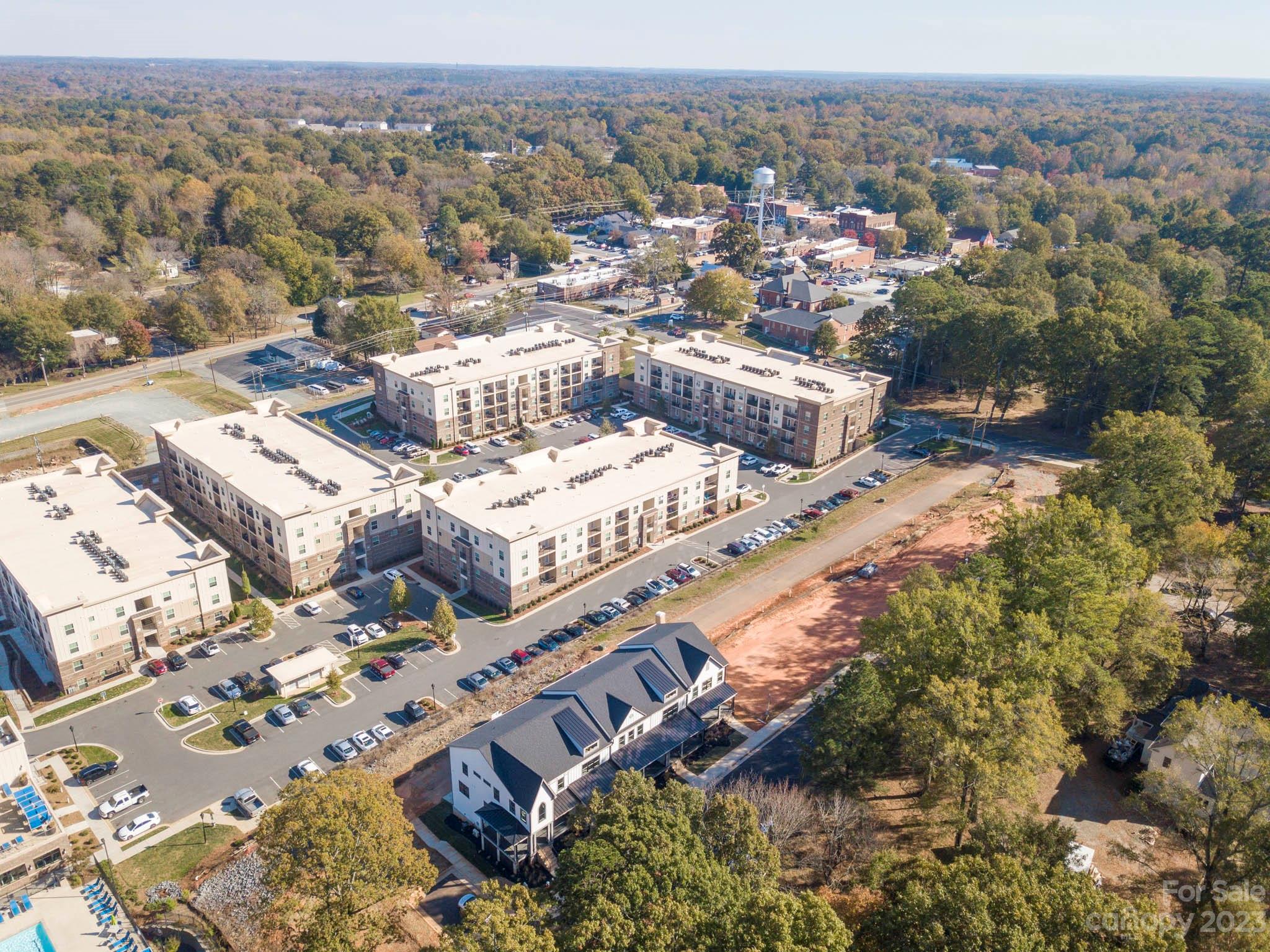 360 N Broad Street Unit: 4E